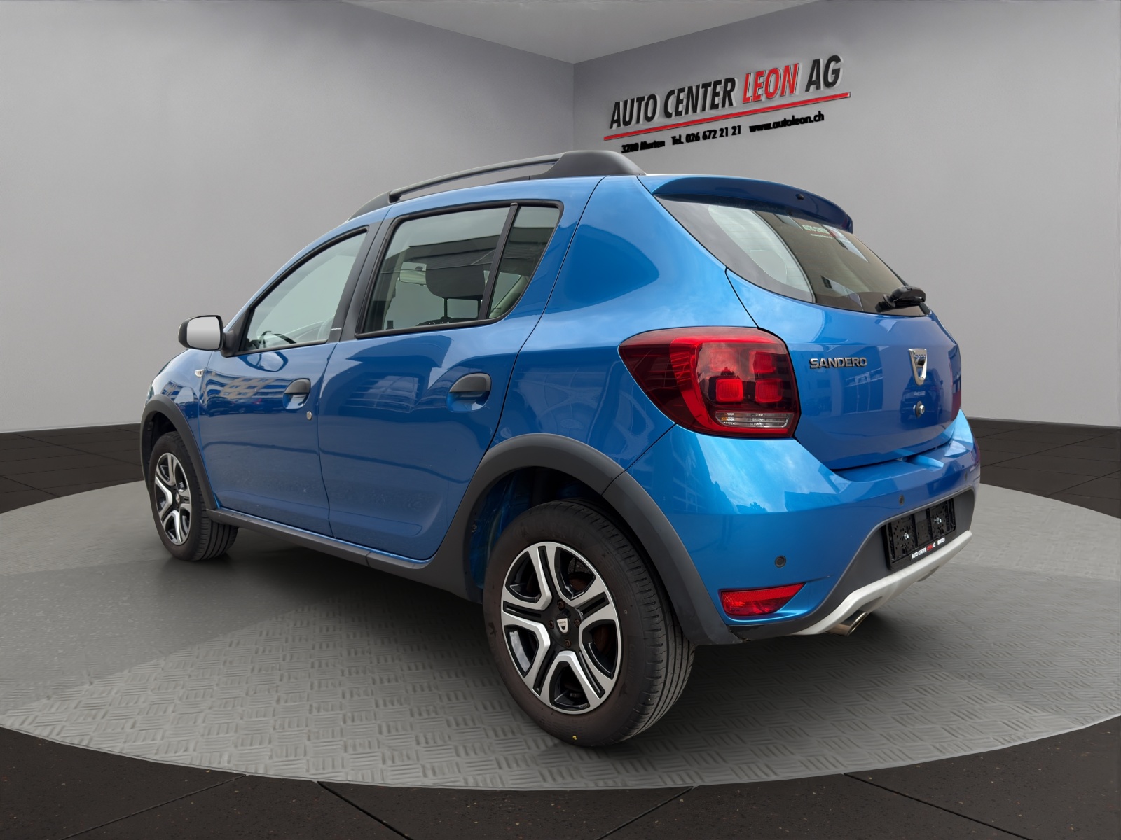 DACIA Sandero Tce 90 Stepway Automatic-showroom-element-3