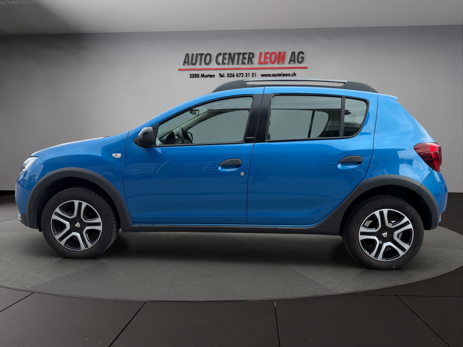 DACIA Sandero Tce 90 Stepway Automatic-showroom-element-2