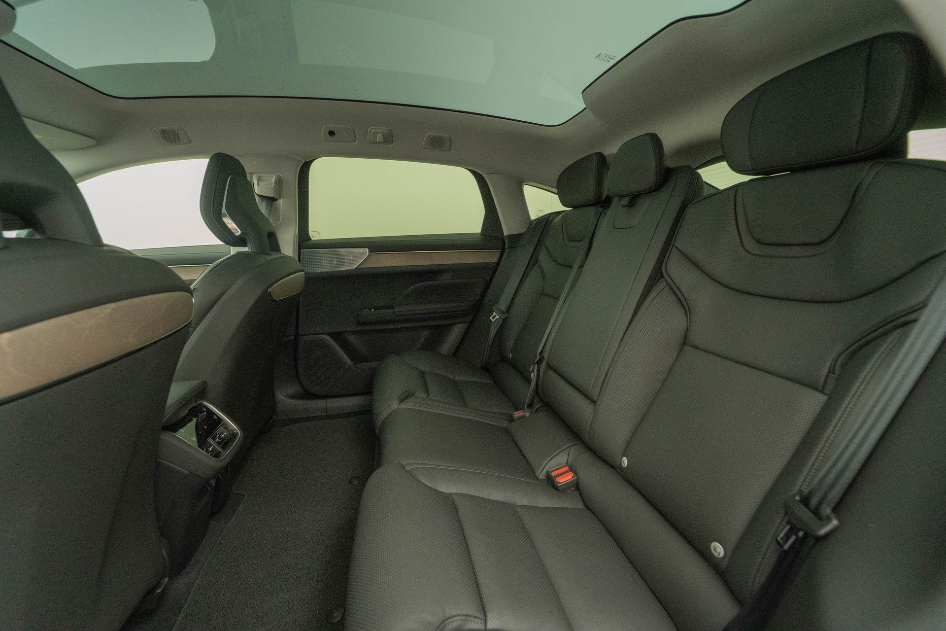 VOLVO ES90 Twin Performance Ultra AWD-image-8