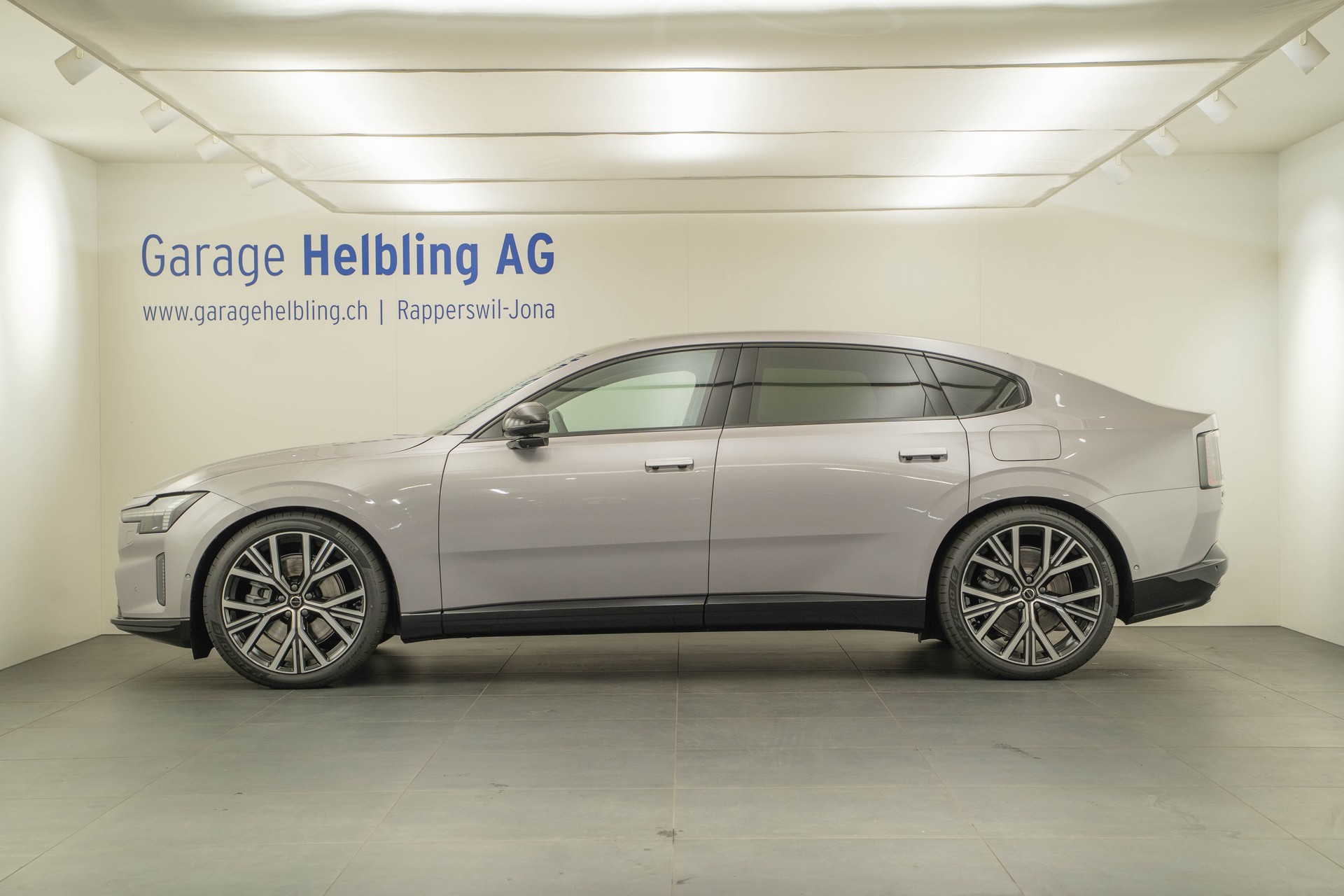 VOLVO ES90 Twin Performance Ultra AWD-showroom-element-2