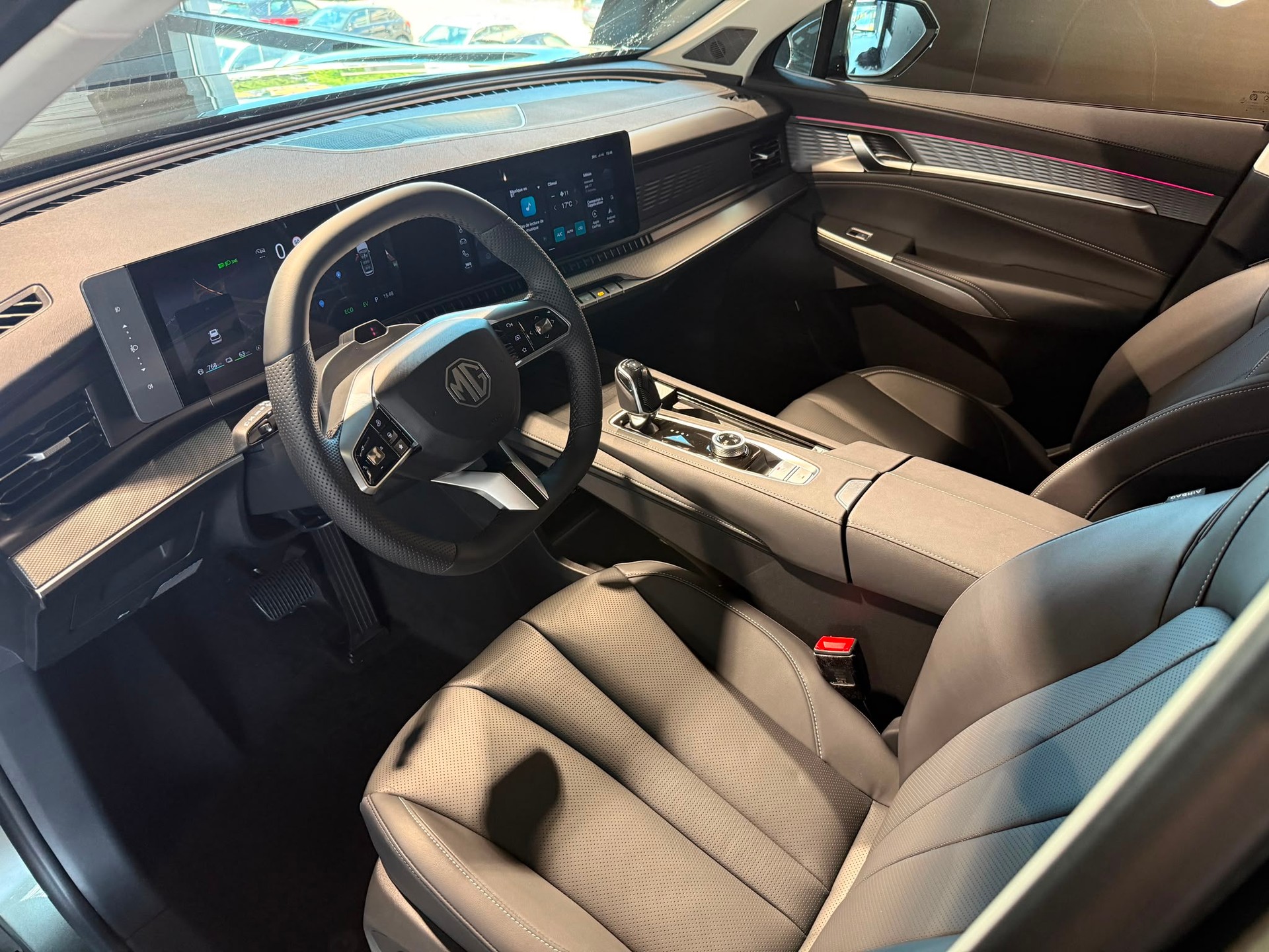 MG S9 1.5 TGDI PHEV Premium-image-10