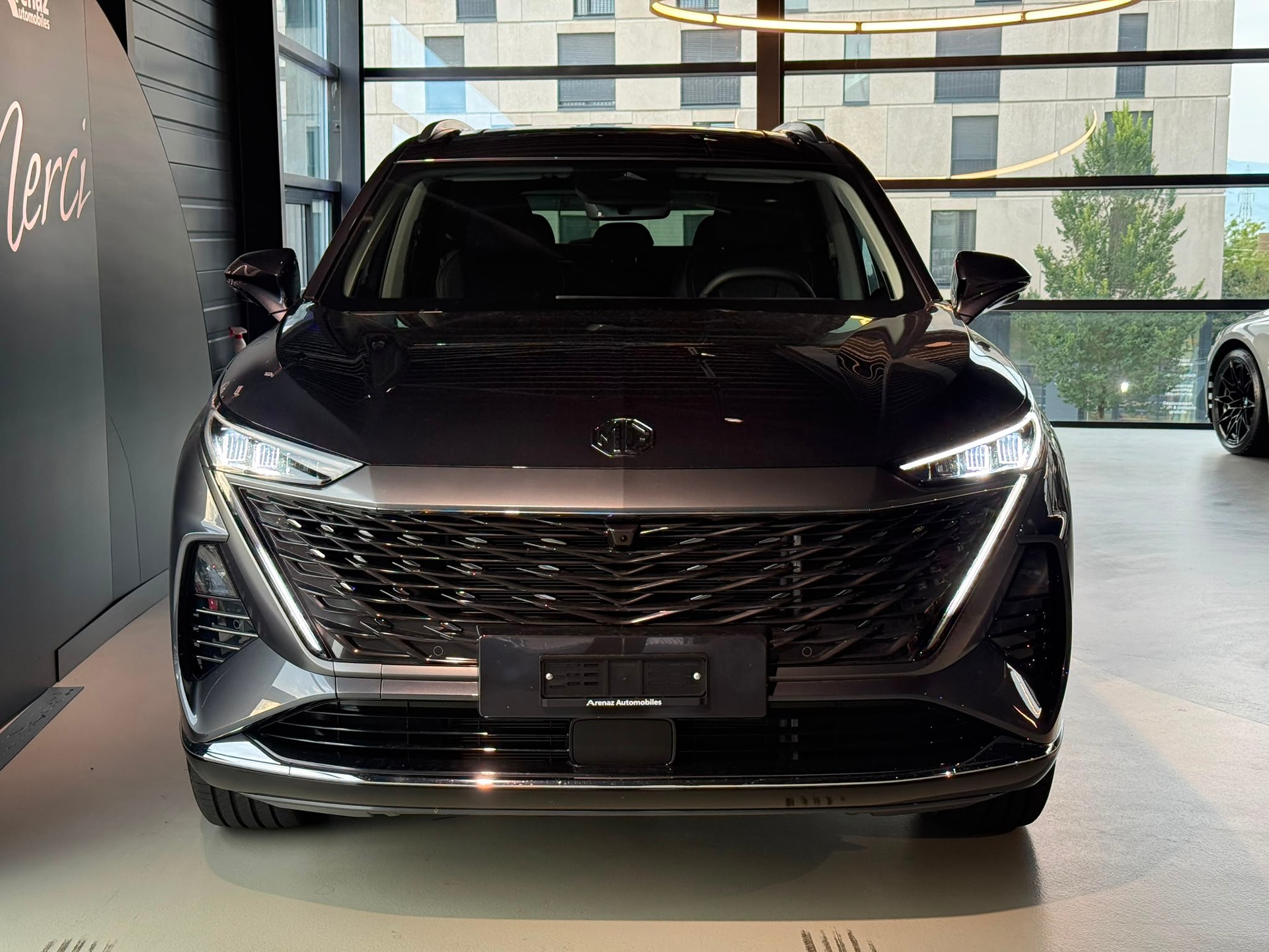 MG S9 1.5 TGDI PHEV Premium-showroom-element-2