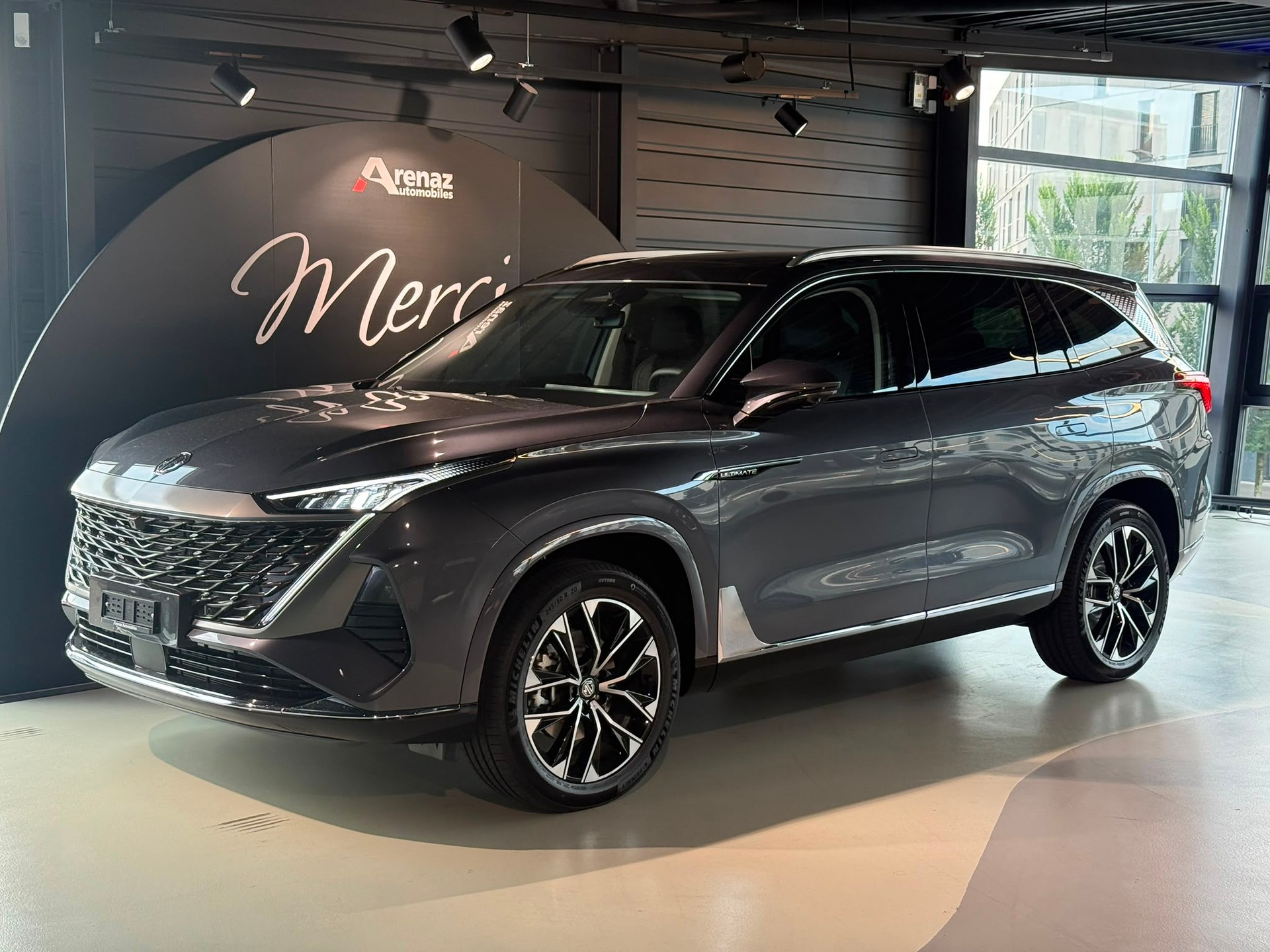 MG S9 1.5 TGDI PHEV Premium-showroom-element-1