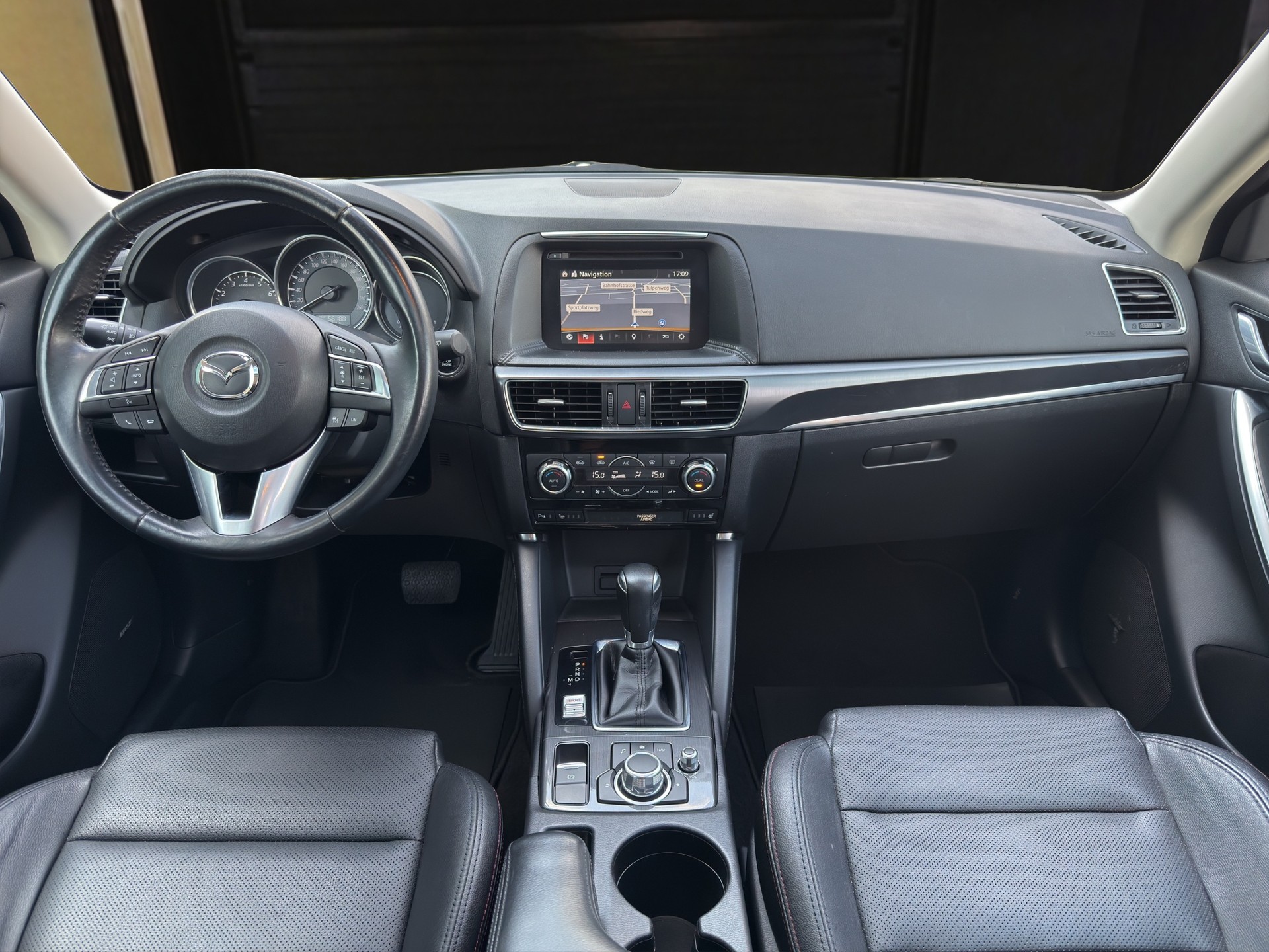 MAZDA CX-5 2.5 Revolution AWD Skyactive-G Automatic-image-11