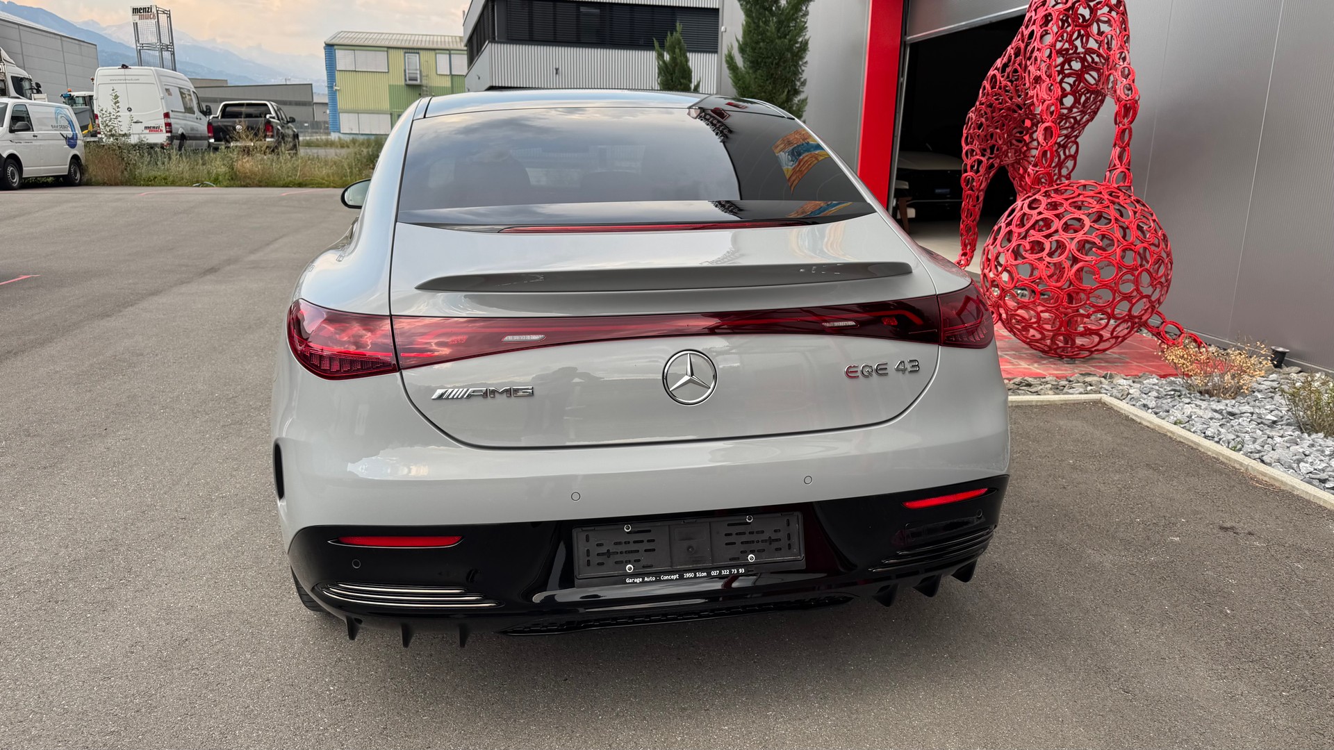 MERCEDES-BENZ EQE 43 AMG 4 Matic-image-6