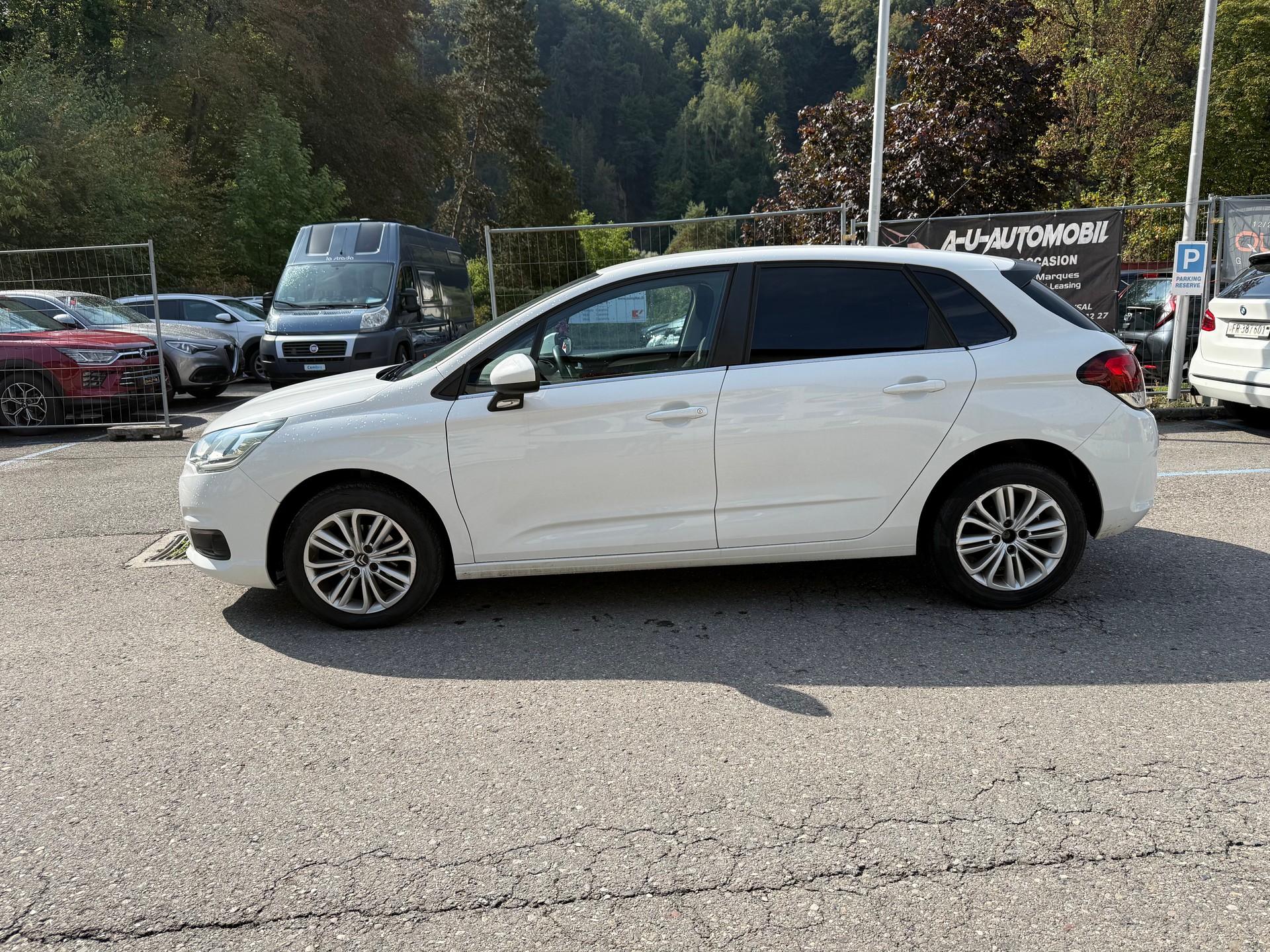CITROEN C4 1.2 Pure Tech Feel Edition-showroom-element-2