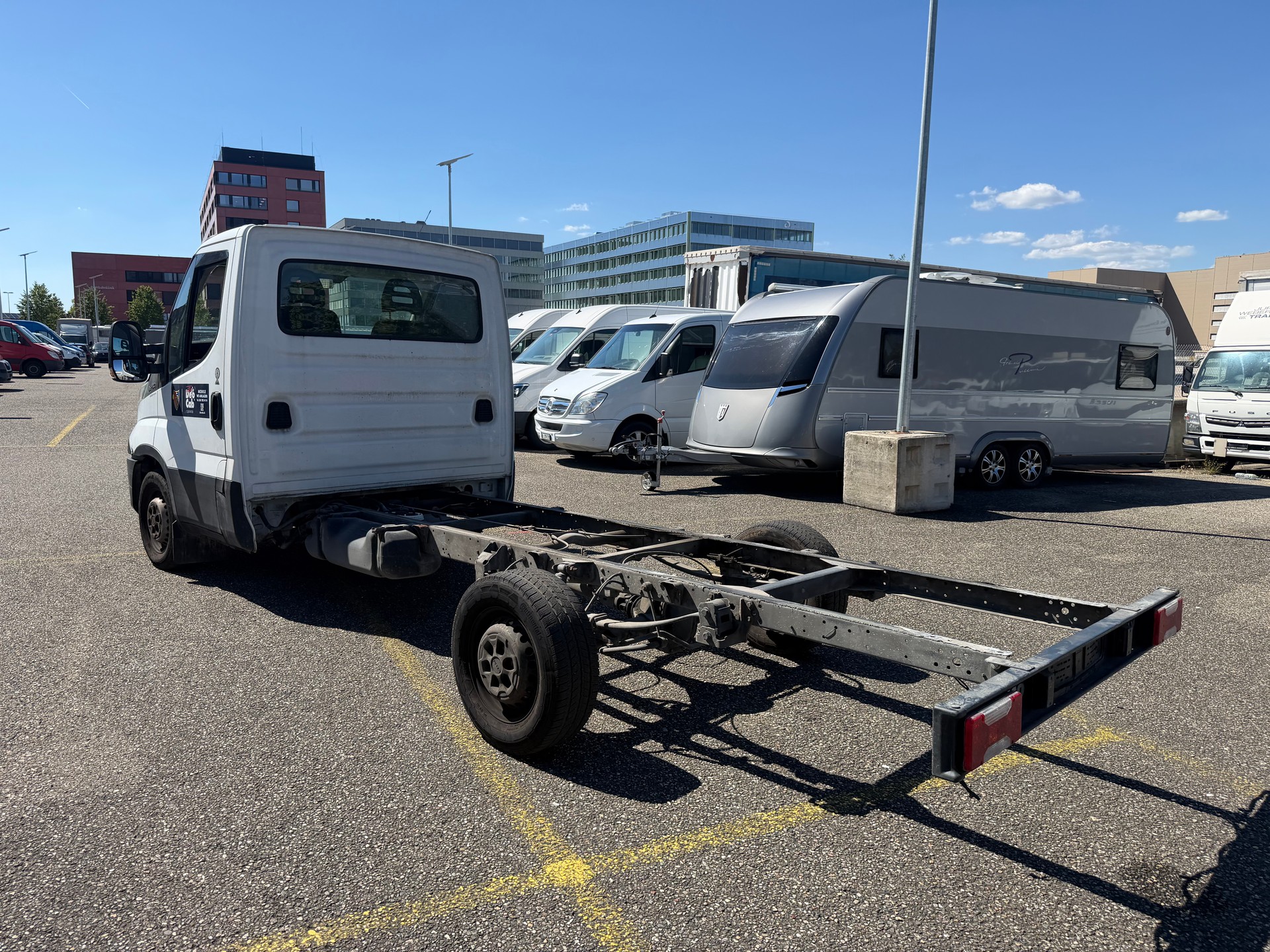 IVECO DAILY 35 S 13 A-showroom-element-2