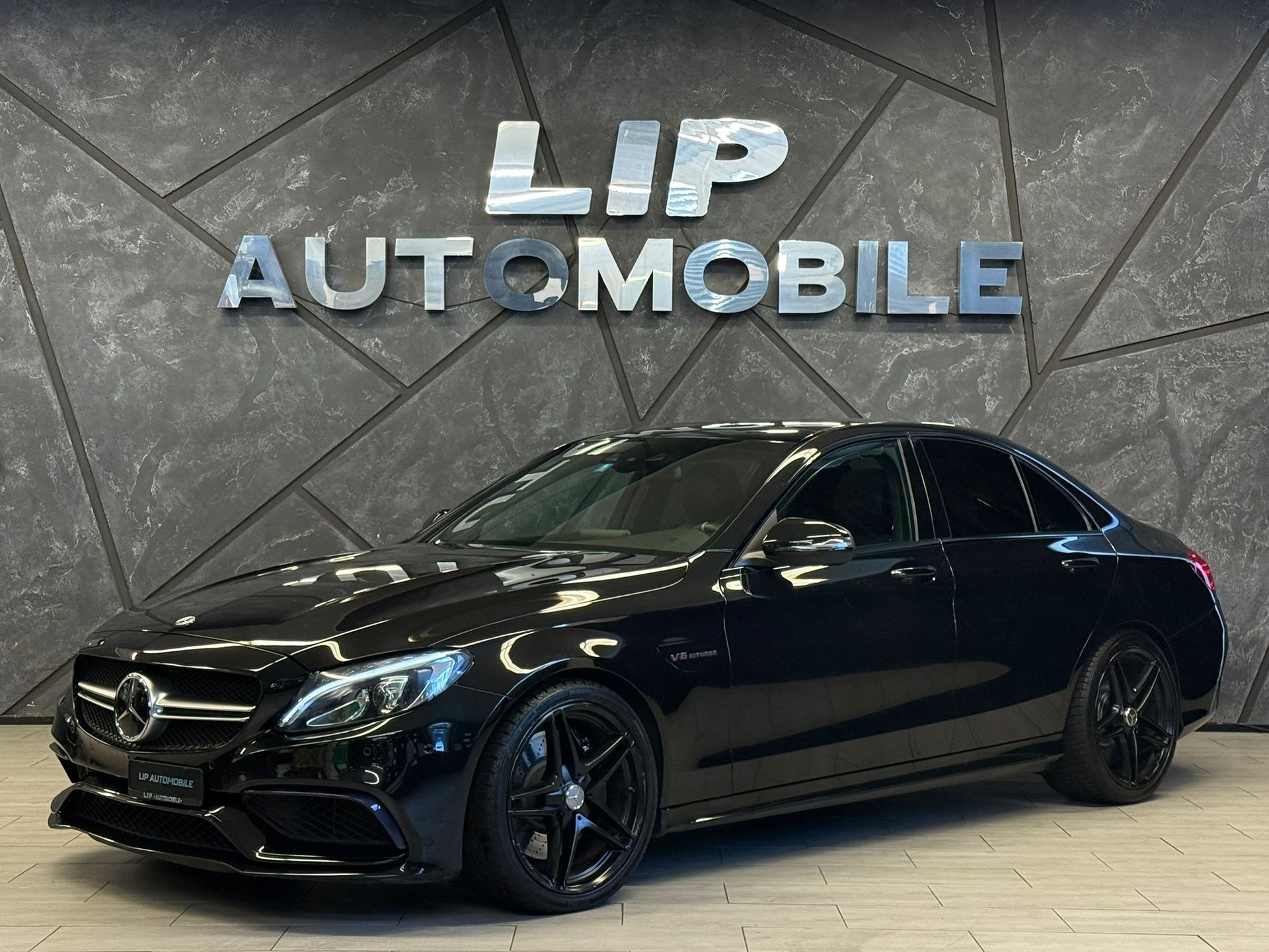 MERCEDES-BENZ C 63 AMG Speedshift