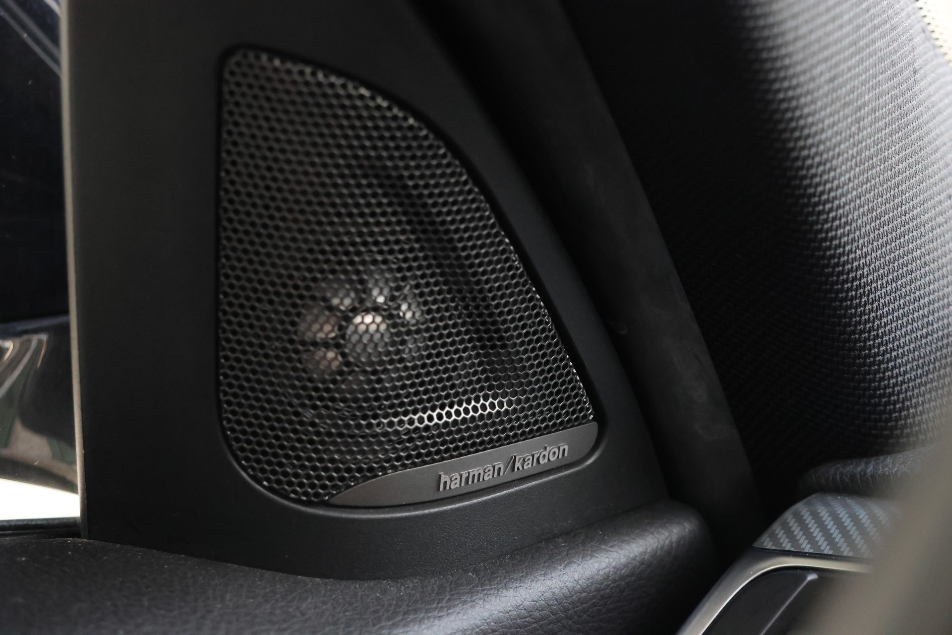 BMW 330d xDrive Touring Edition M Sport Steptronic (CH)-image-22