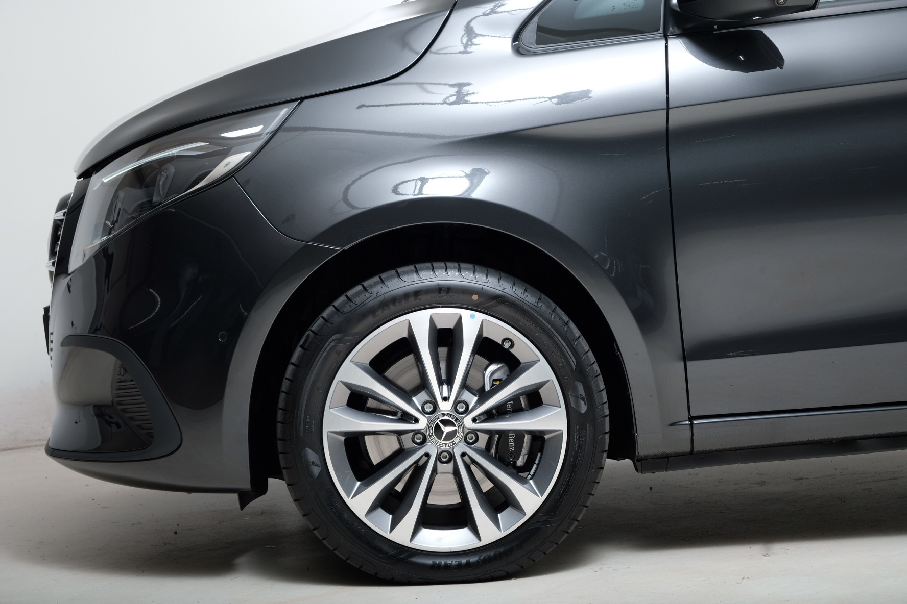 MERCEDES-BENZ V 250 d lang 4Matic Trend W447-showroom-element-2