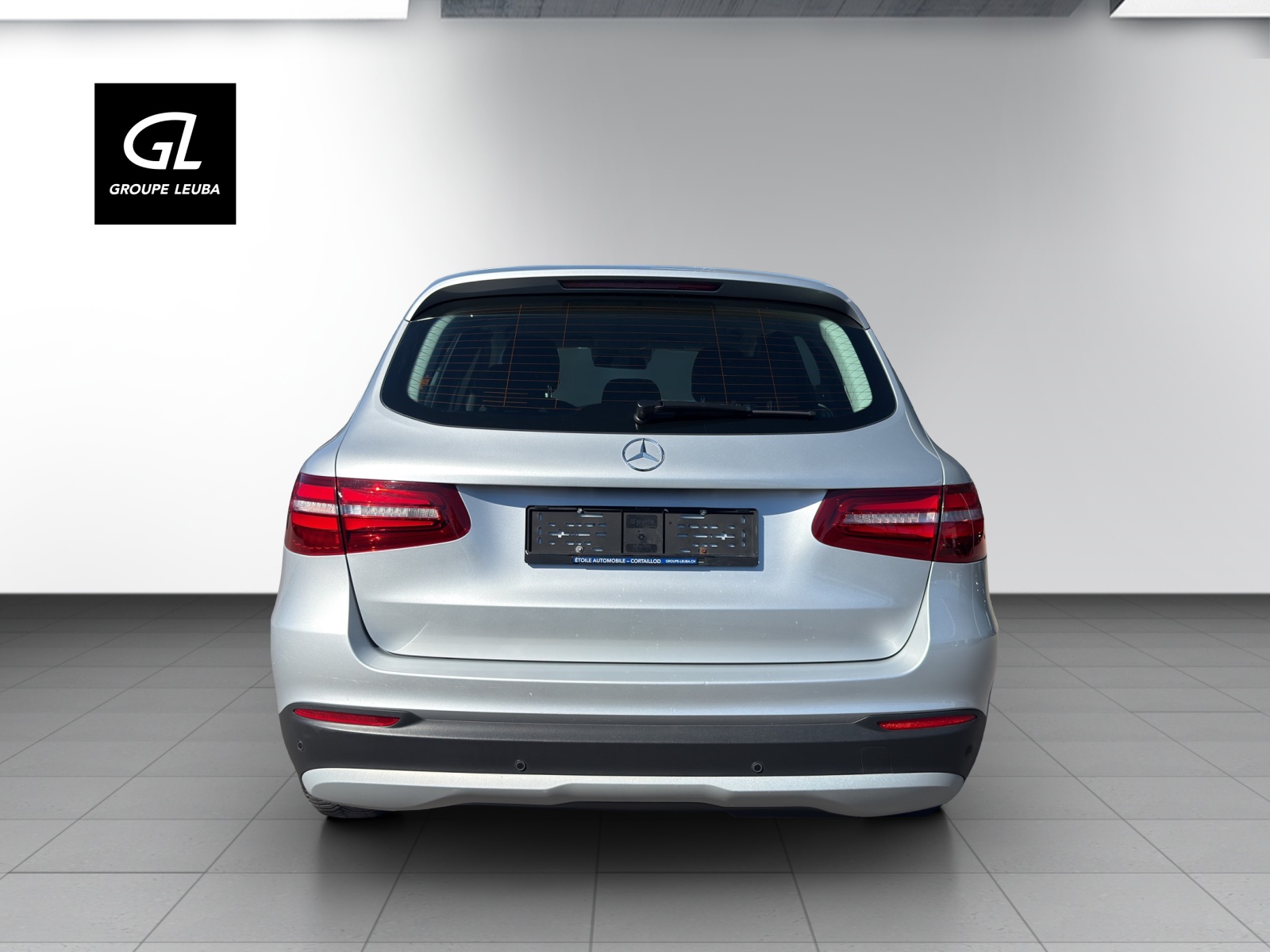 MERCEDES-BENZ GLC 220 d 4Matic-showroom-element-3