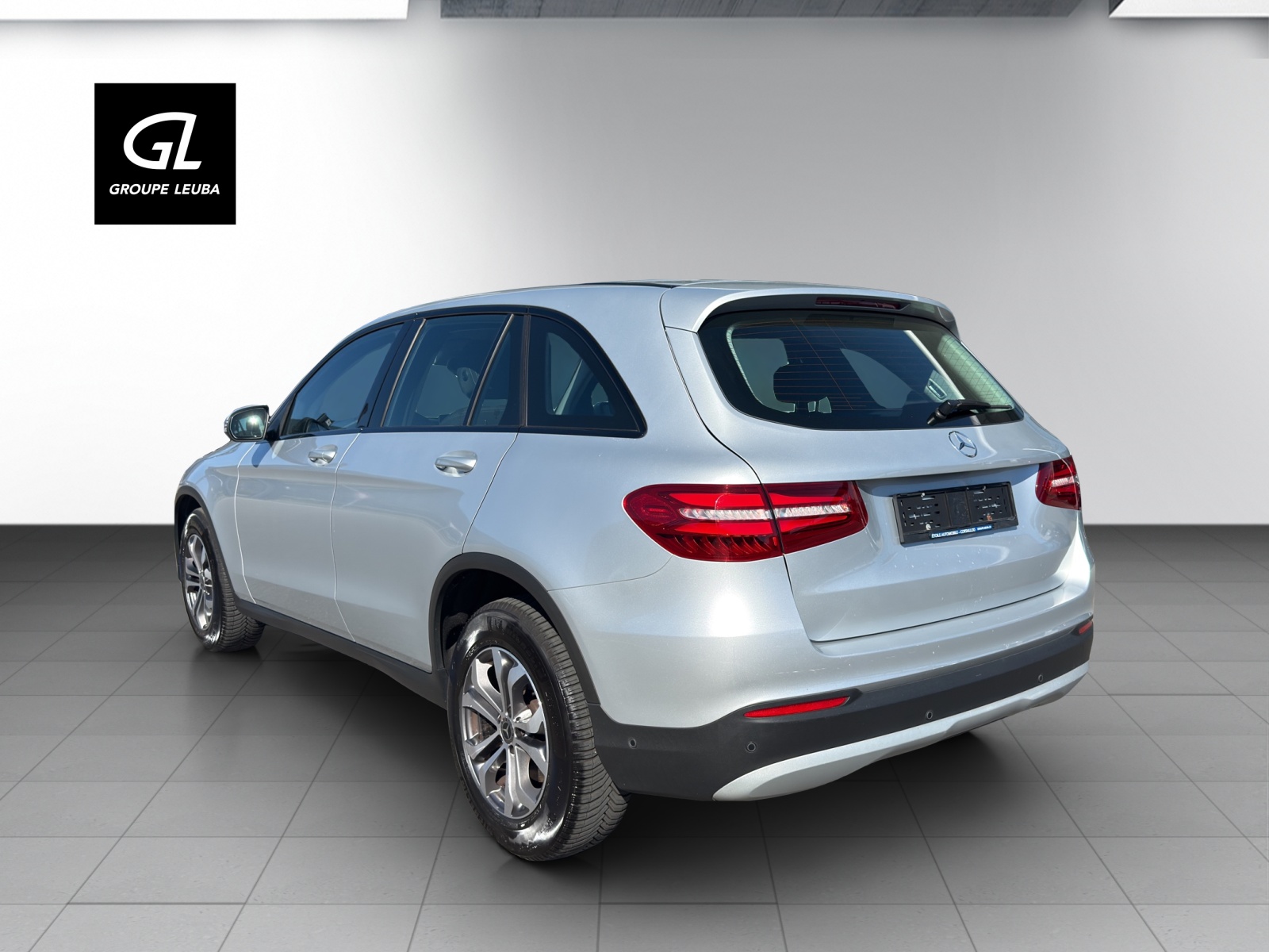 MERCEDES-BENZ GLC 220 d 4Matic-showroom-element-1