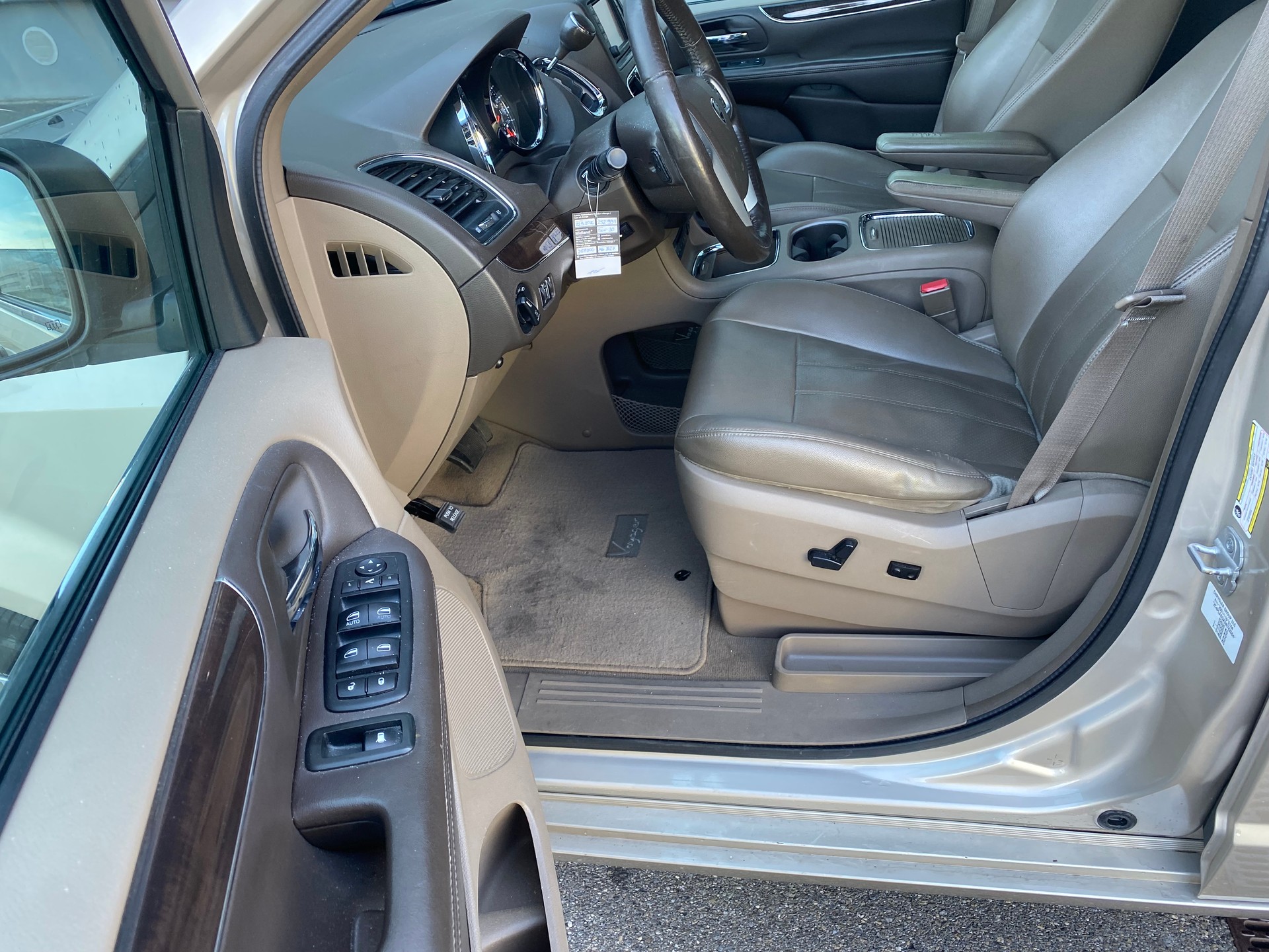 LANCIA Voyager 3.6 V6 Platinum Automatic-image-6