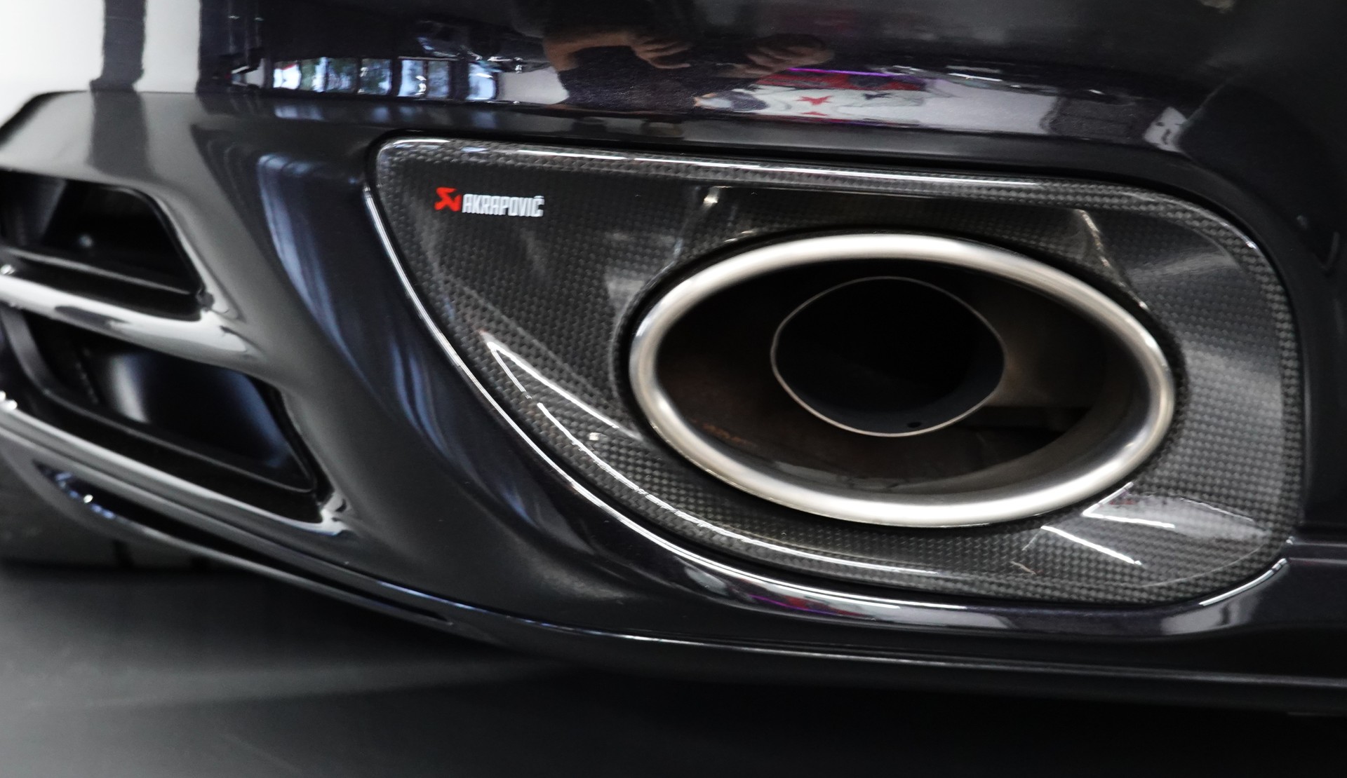PORSCHE 911 TURBO S 997.2 PDK BLACK CH-FZ AKRAPOVIC KW-V3-image-12