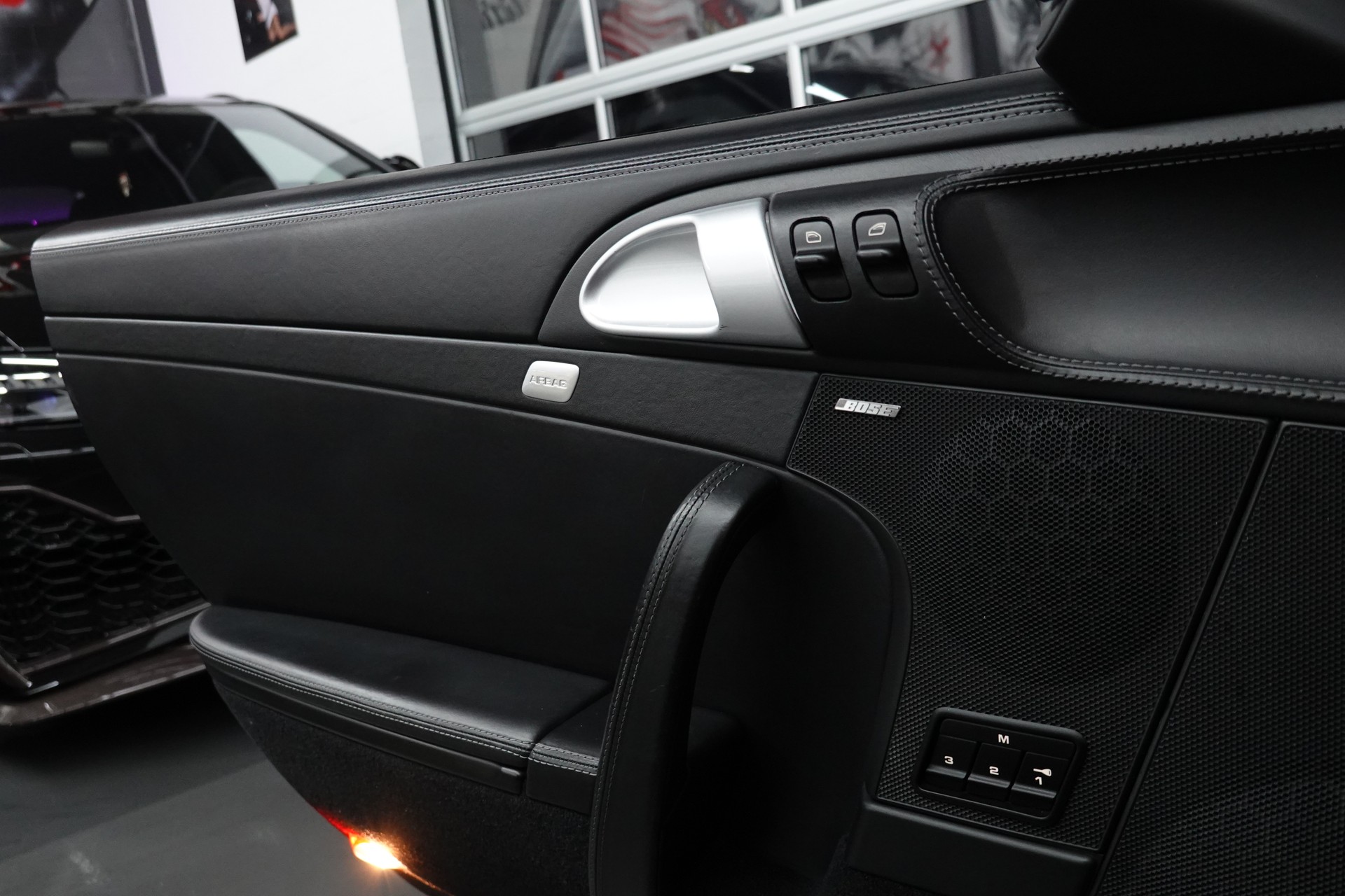 PORSCHE 911 TURBO S 997.2 PDK BLACK CH-FZ AKRAPOVIC KW-V3-image-37
