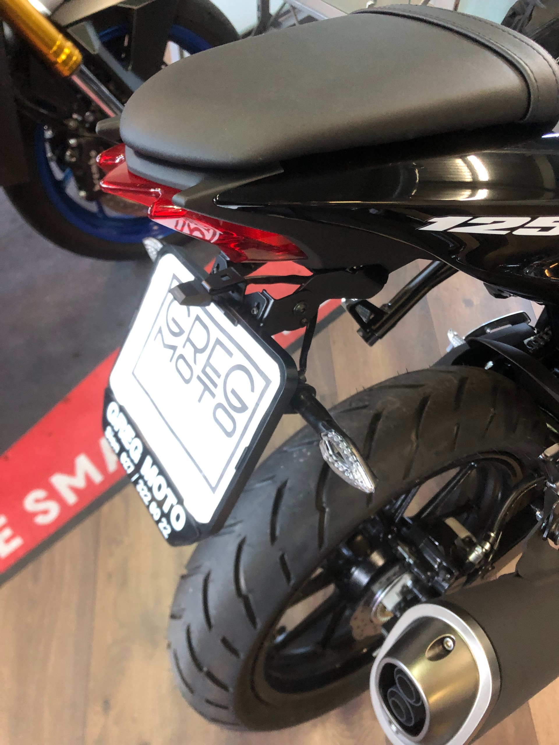 SUZUKI GSX-S 125-image-2