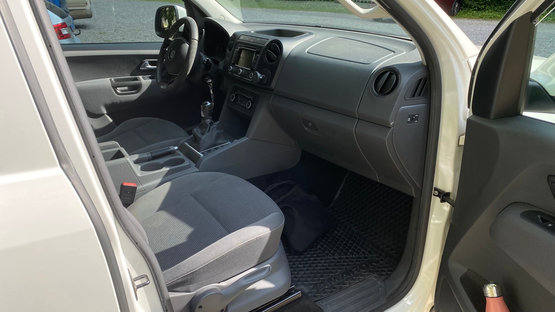 VW Amarok 2.0 BiTDI Trendline 4Motion-image-6