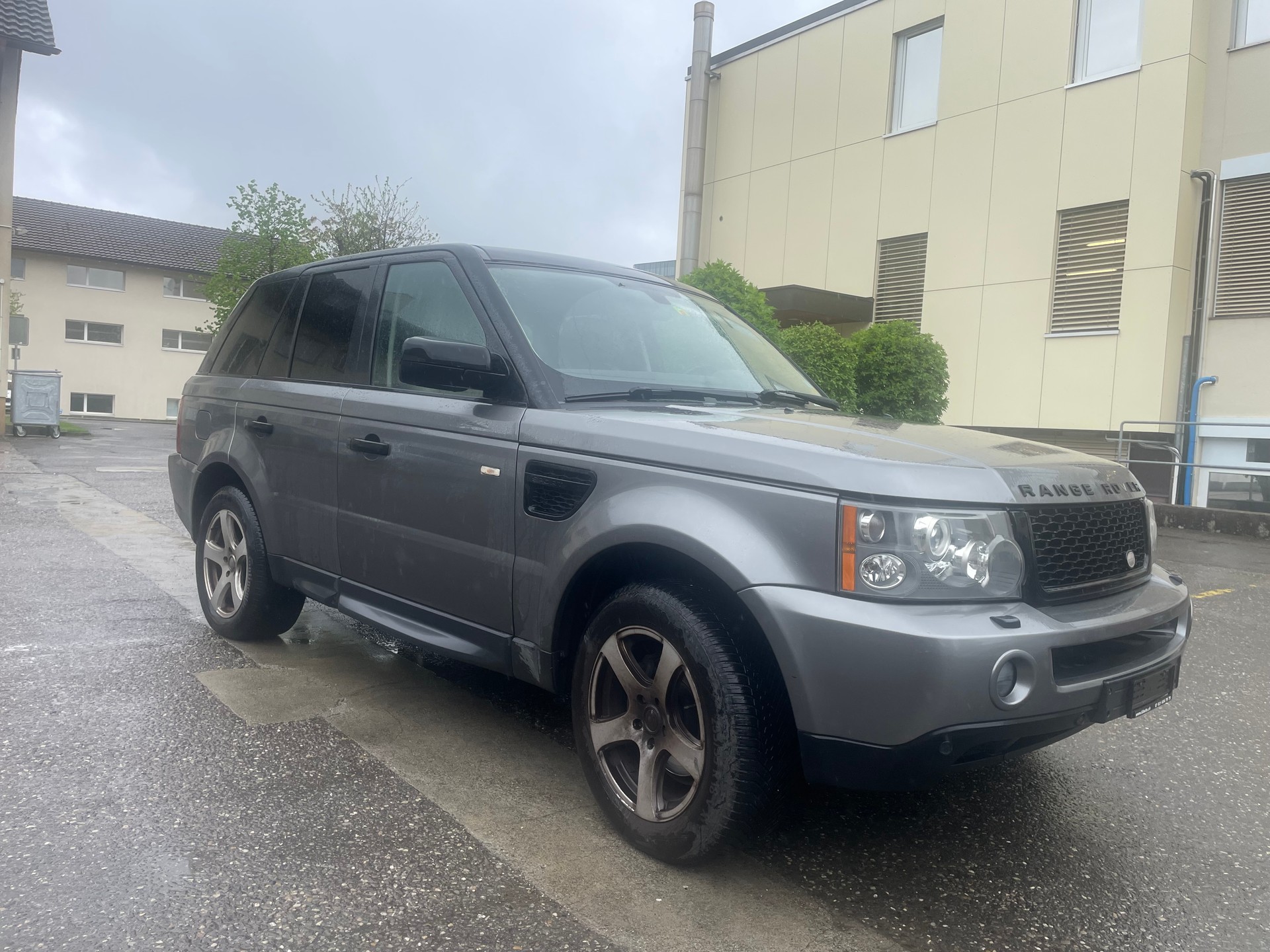 LAND ROVER Range Rover Sport 2.7 Td6 SE Automatic-image-2