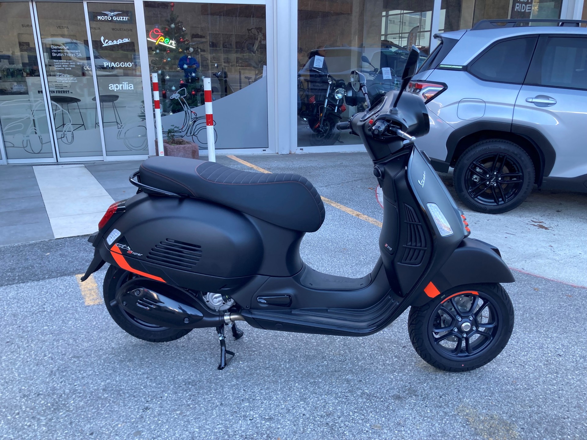 PIAGGIO Vespa GTS 310 Super Sport RST E5+-image-4