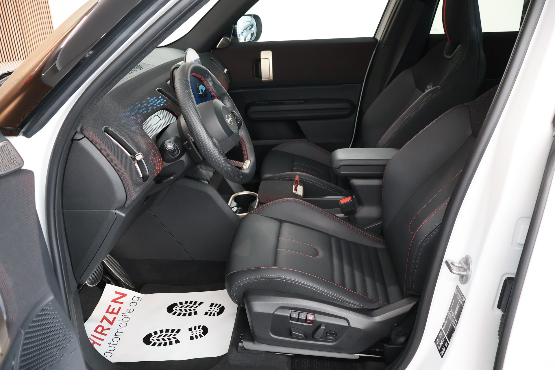 MINI Countryman John Cooper Works ALL4 Steptronic-image-8