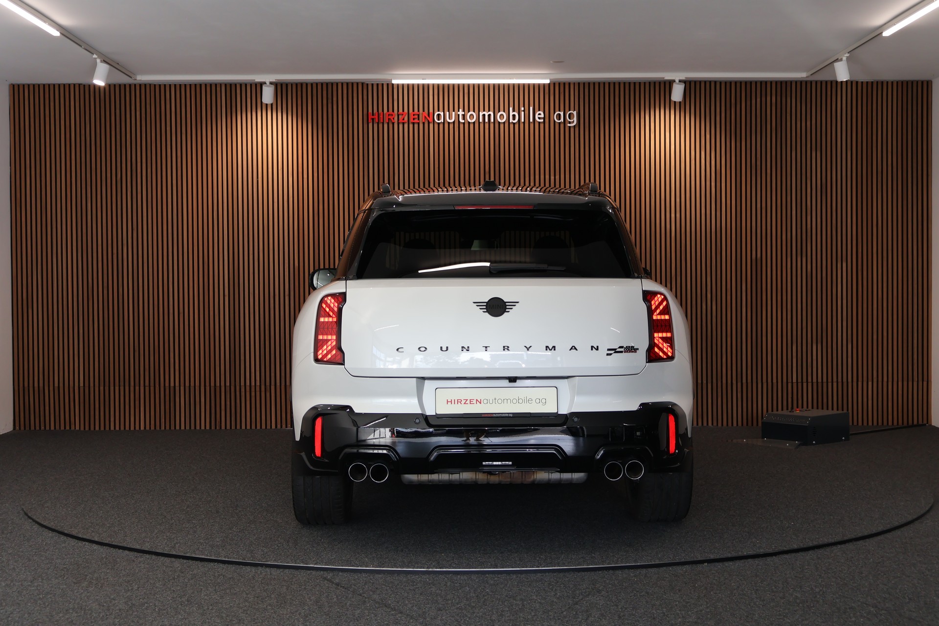 MINI Countryman John Cooper Works ALL4 Steptronic-showroom-element-3