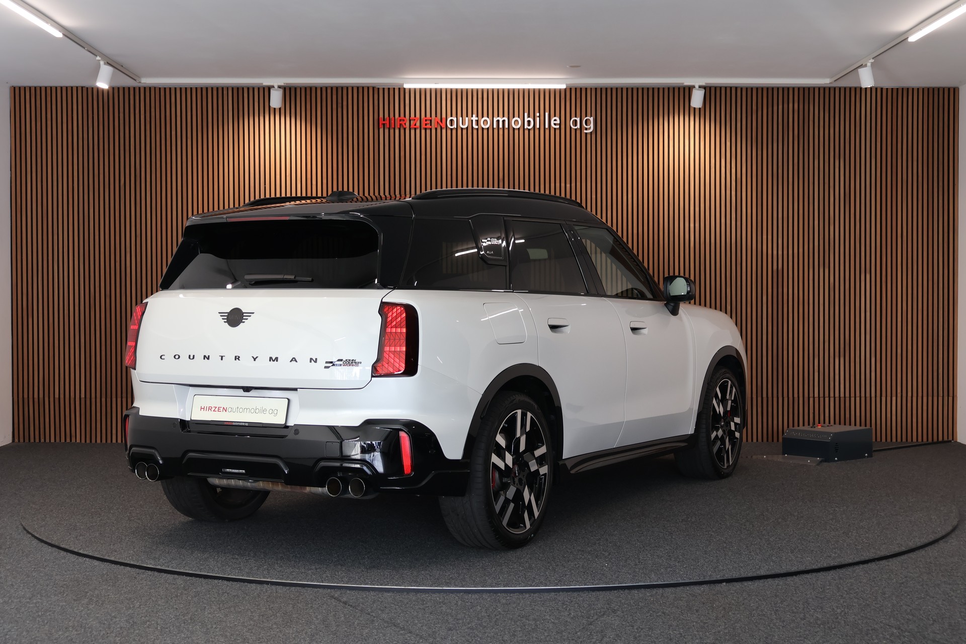 MINI Countryman John Cooper Works ALL4 Steptronic-image-4