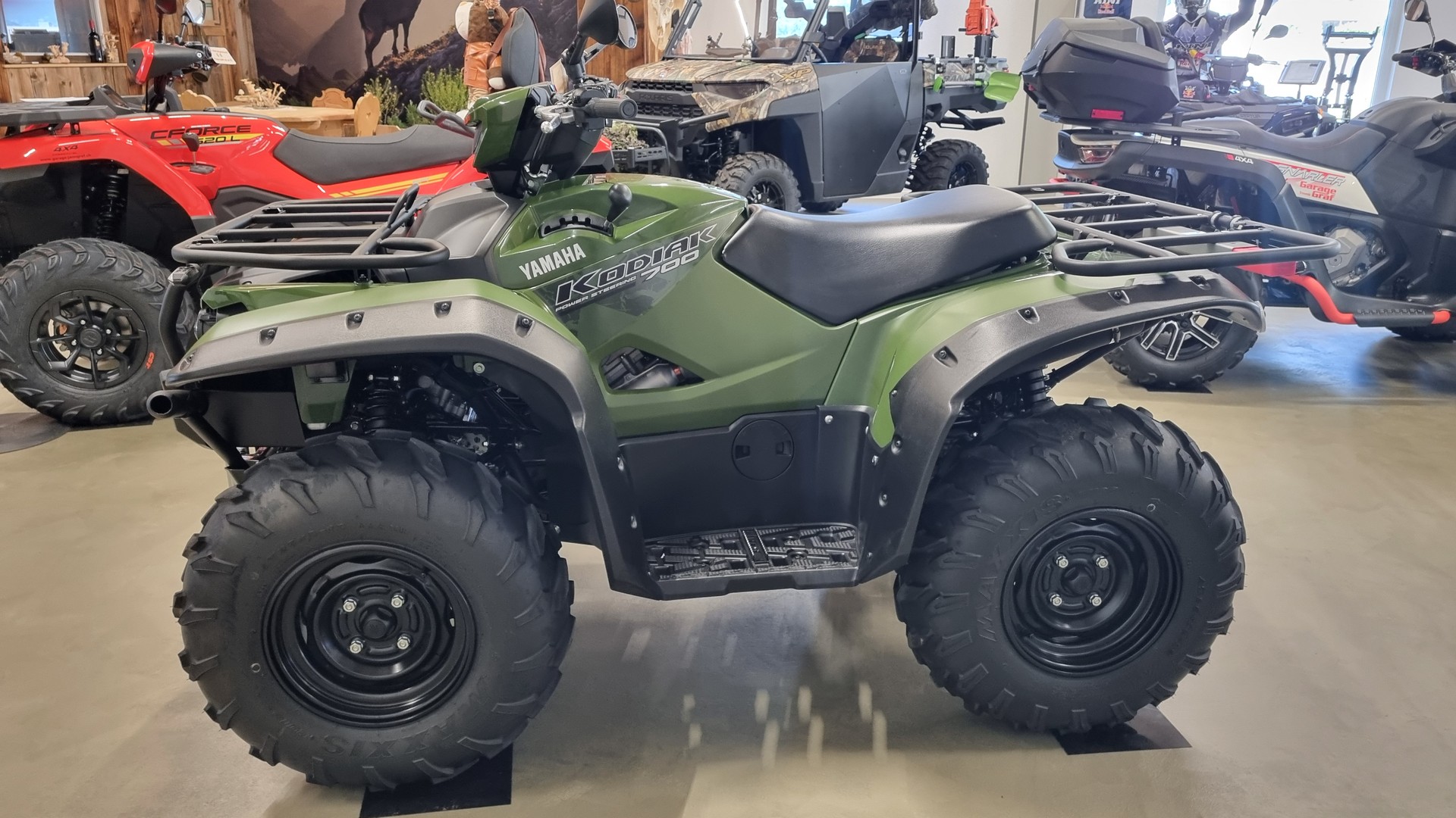 YAMAHA Ab MFK mit Raupenkit und Räder-image-0