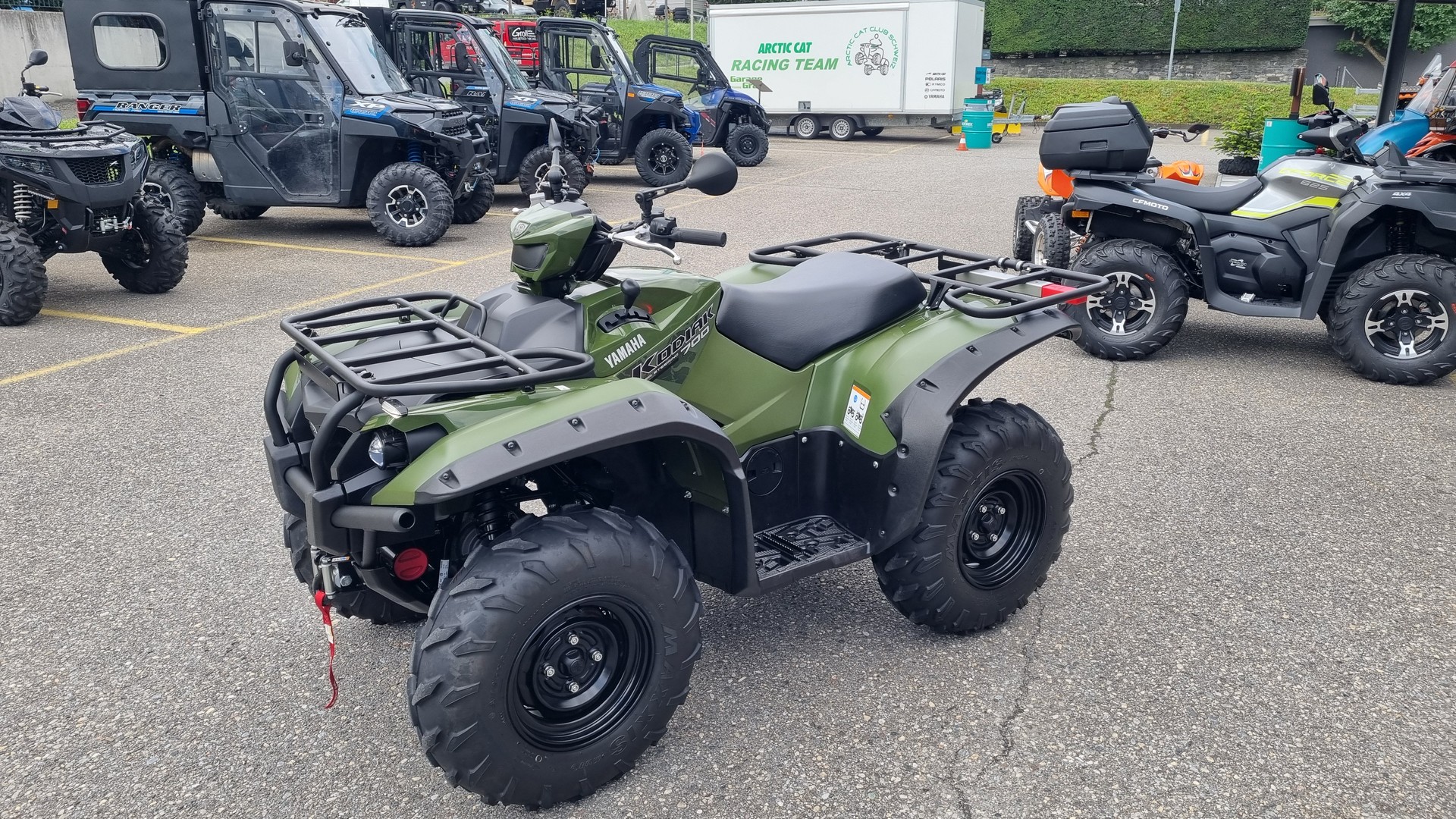 YAMAHA Ab MFK mit Raupenkit und Räder-image-10
