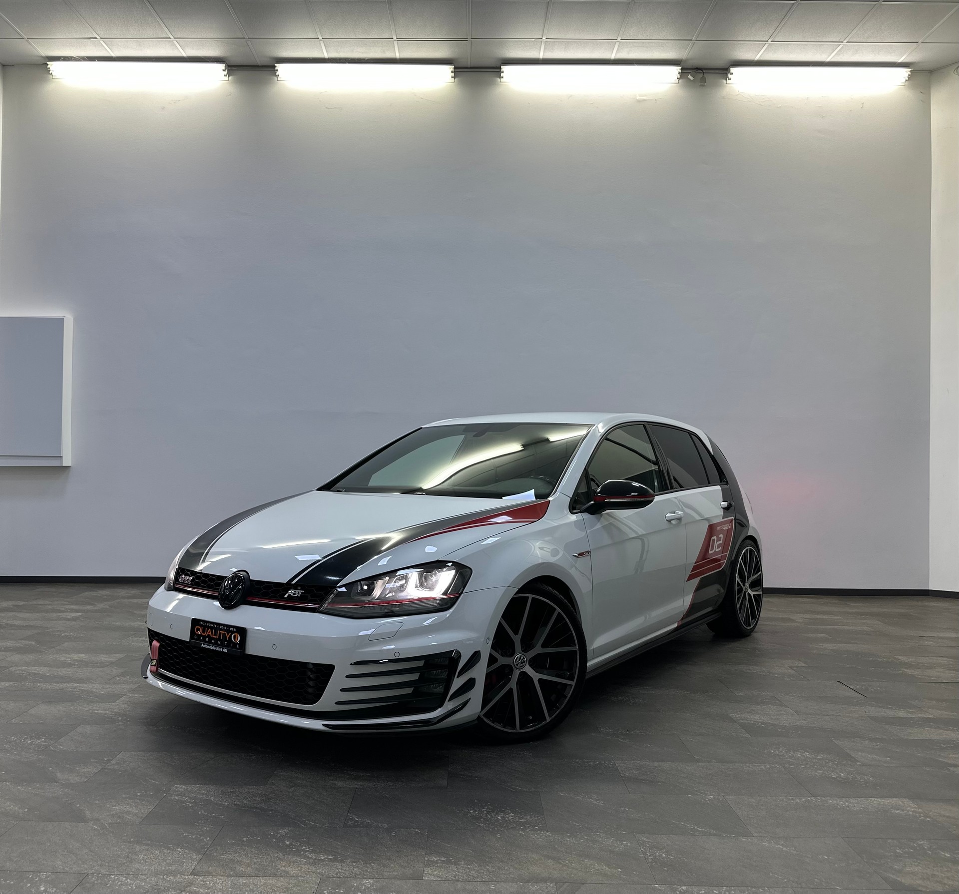 VW Golf 2.0 TSI GTI Performance DSG