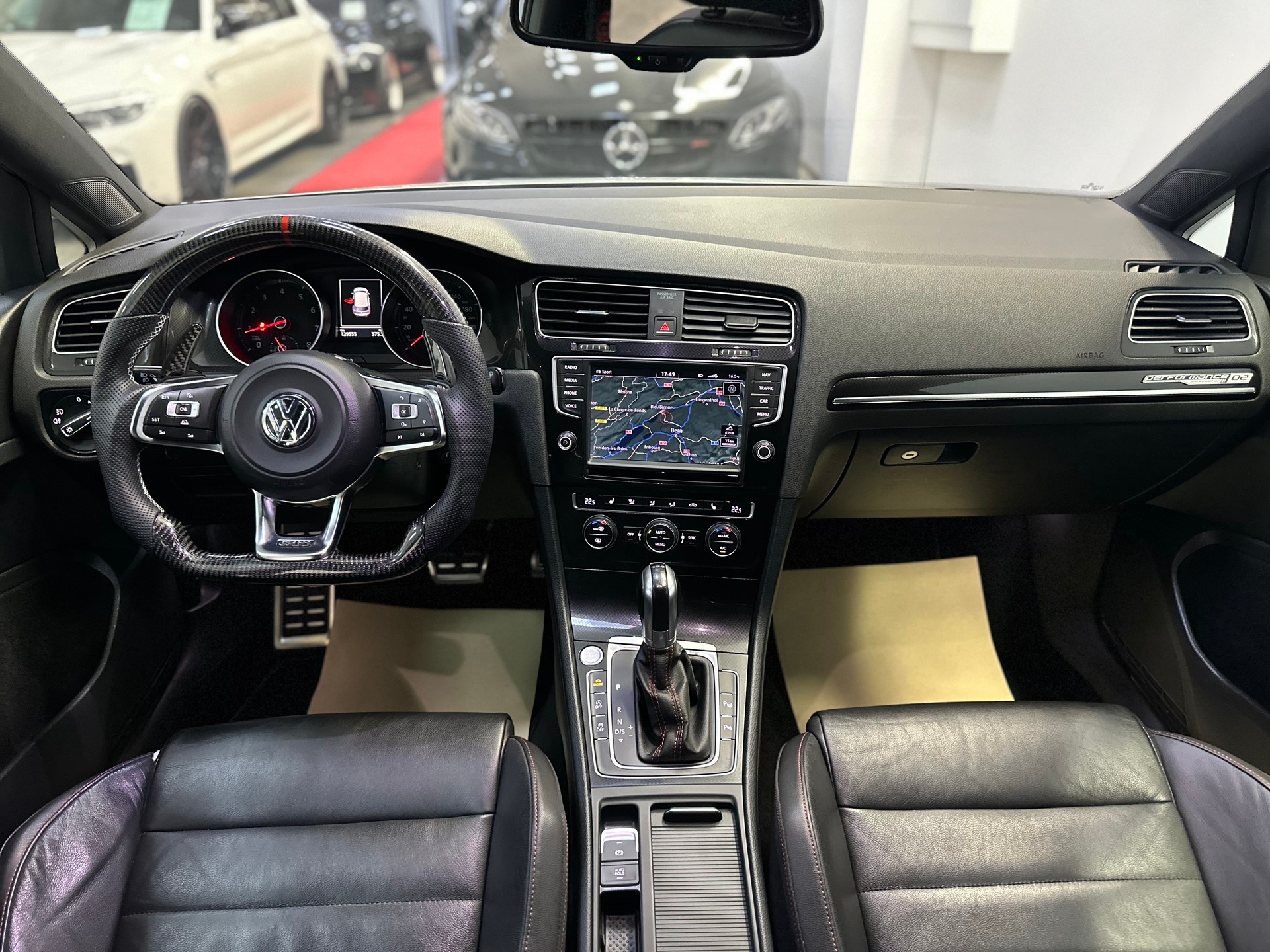 VW Golf 2.0 TSI GTI Performance DSG-image-14