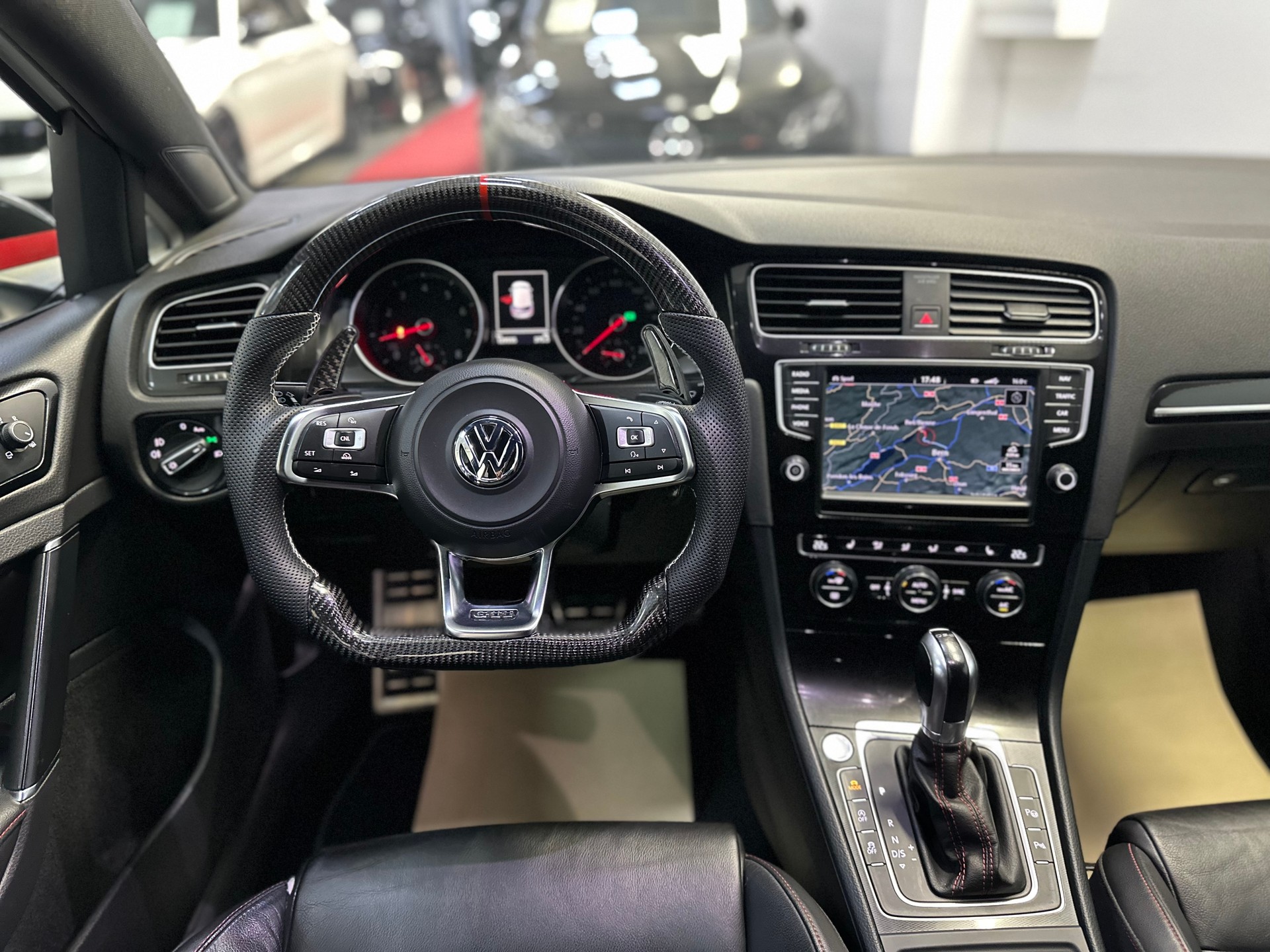 VW Golf 2.0 TSI GTI Performance DSG-image-15