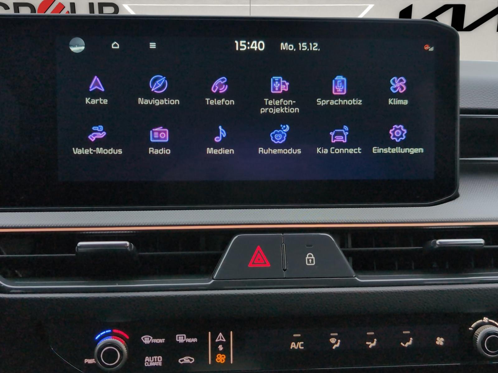KIA Stonic 1.0 T-GDi MHEV GT-Line-image-12