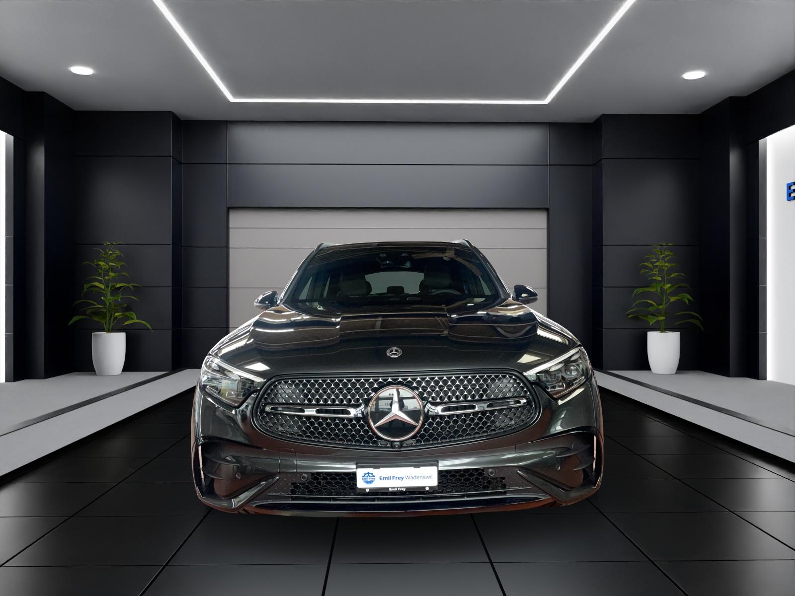MERCEDES-BENZ GLC 200 4MATIC AMG Line-showroom-element-1