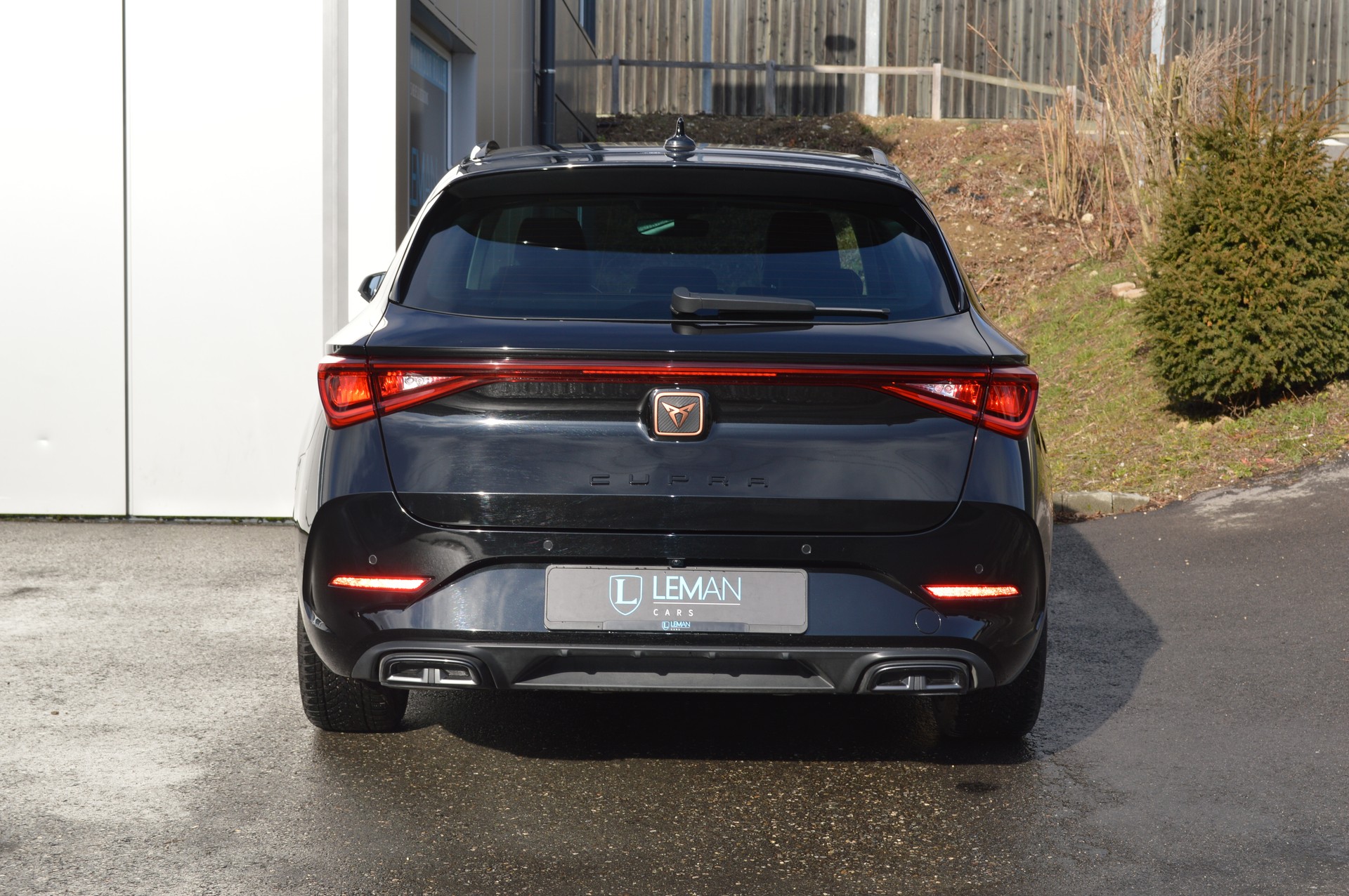 CUPRA LEON ST 2.0 TSI DSG-image-5