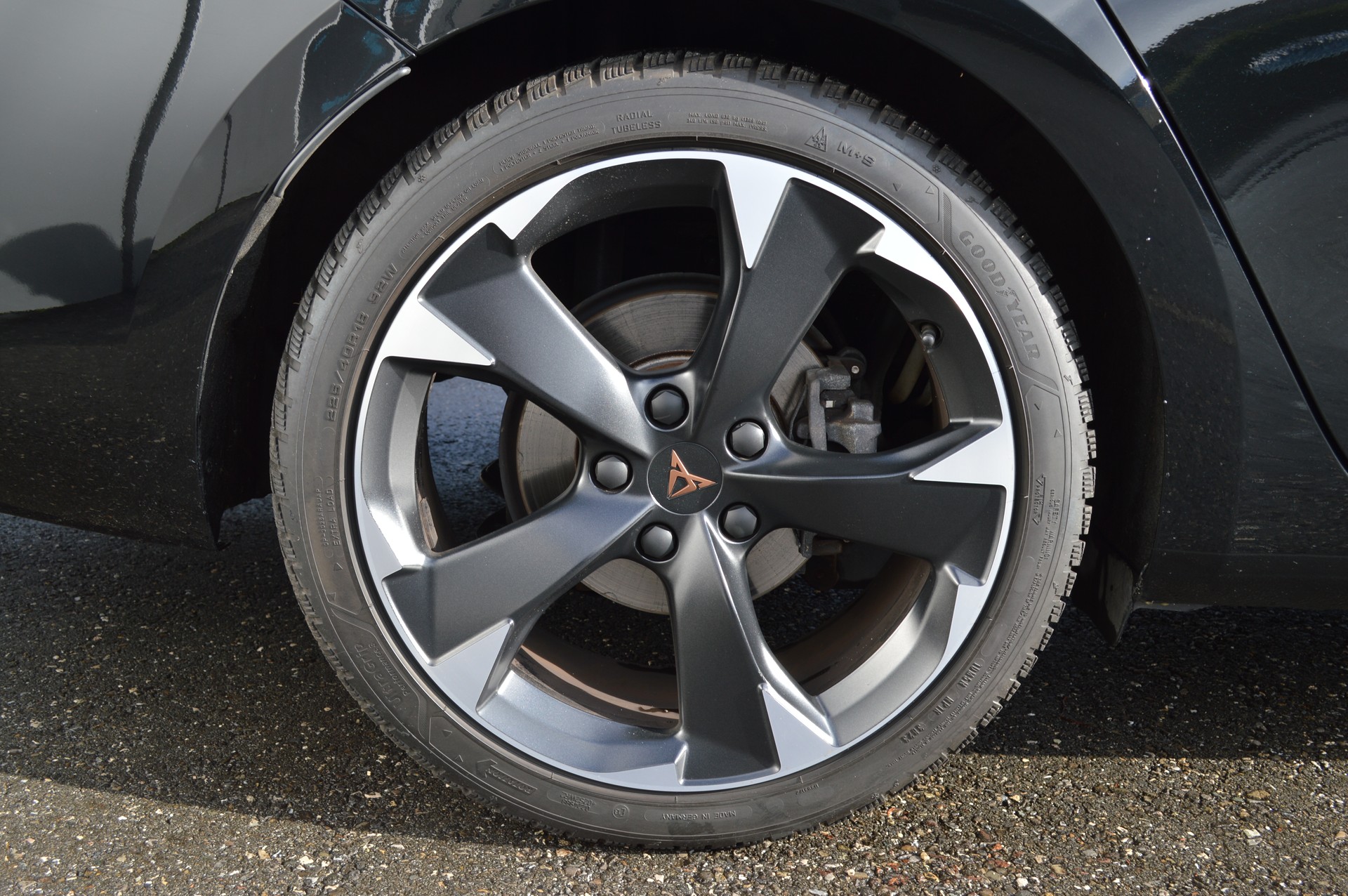CUPRA LEON ST 2.0 TSI DSG-image-8