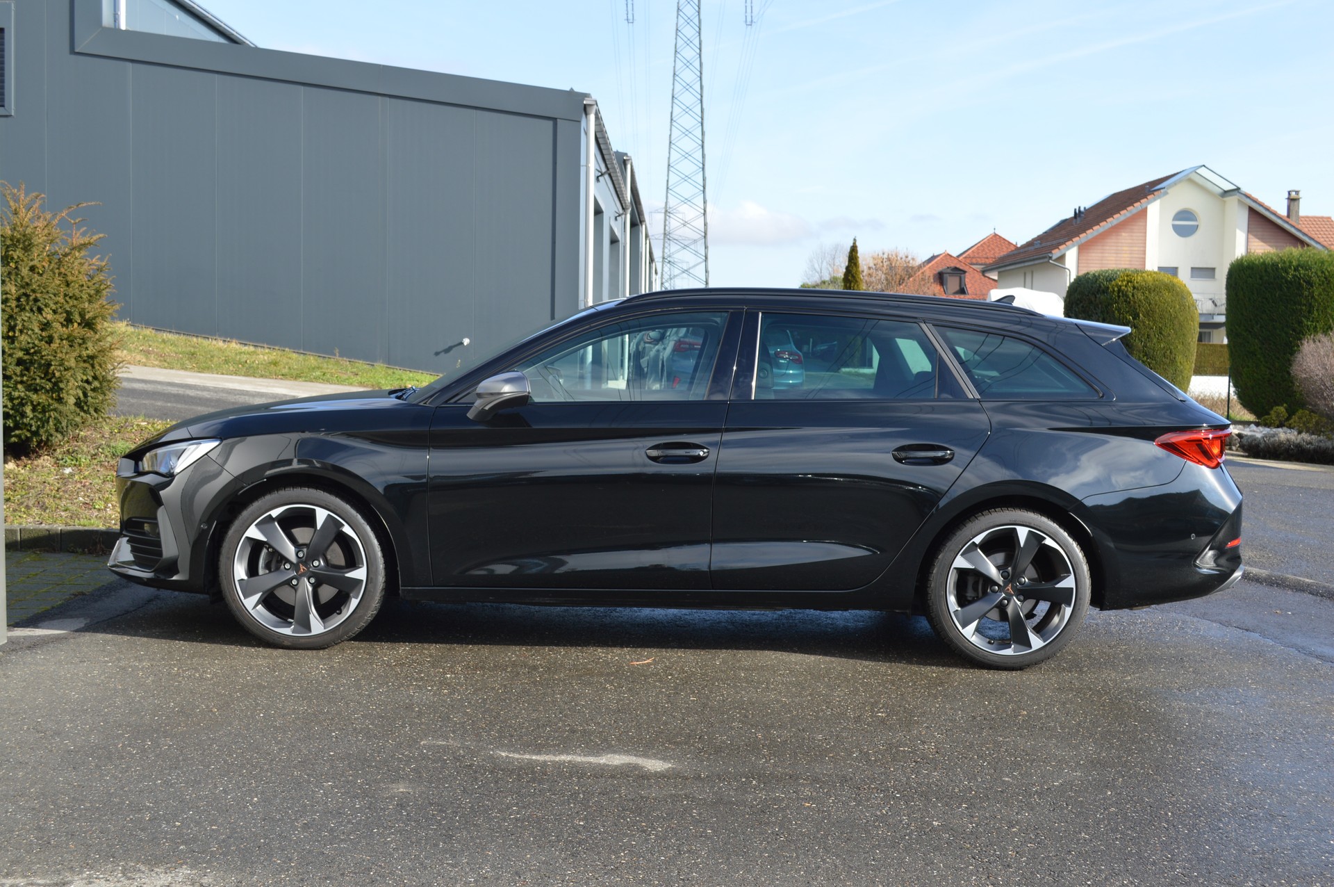 CUPRA LEON ST 2.0 TSI DSG-image-7
