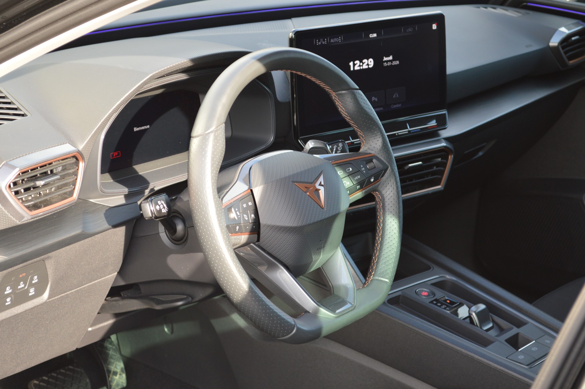 CUPRA LEON ST 2.0 TSI DSG-image-19