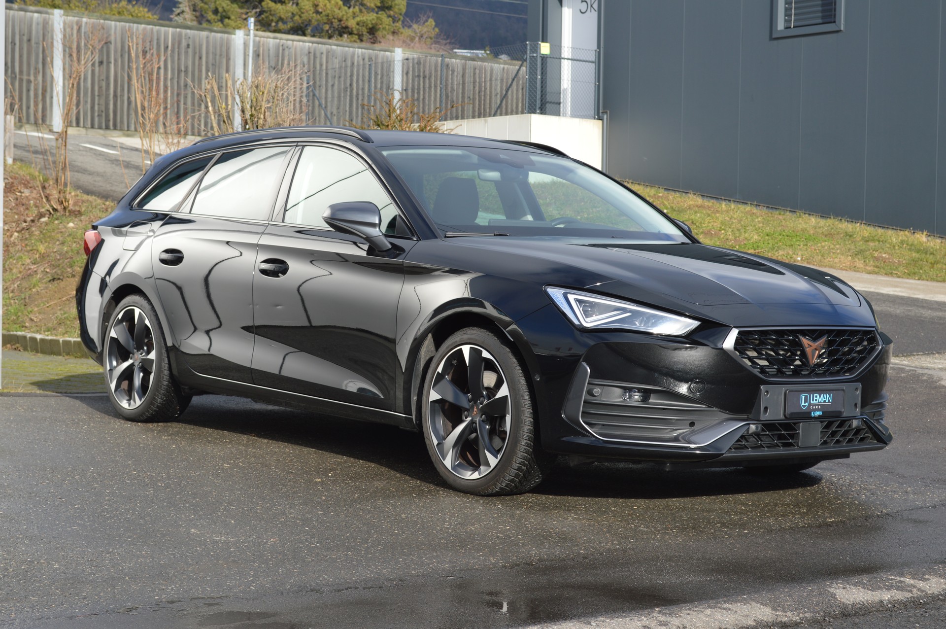 CUPRA LEON ST 2.0 TSI DSG-showroom-element-2