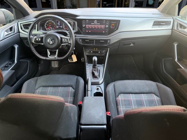 VW Polo 2.0 TSI GTI DSG-image-12