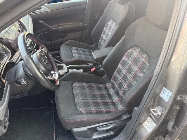 VW Polo 2.0 TSI GTI DSG-image-8
