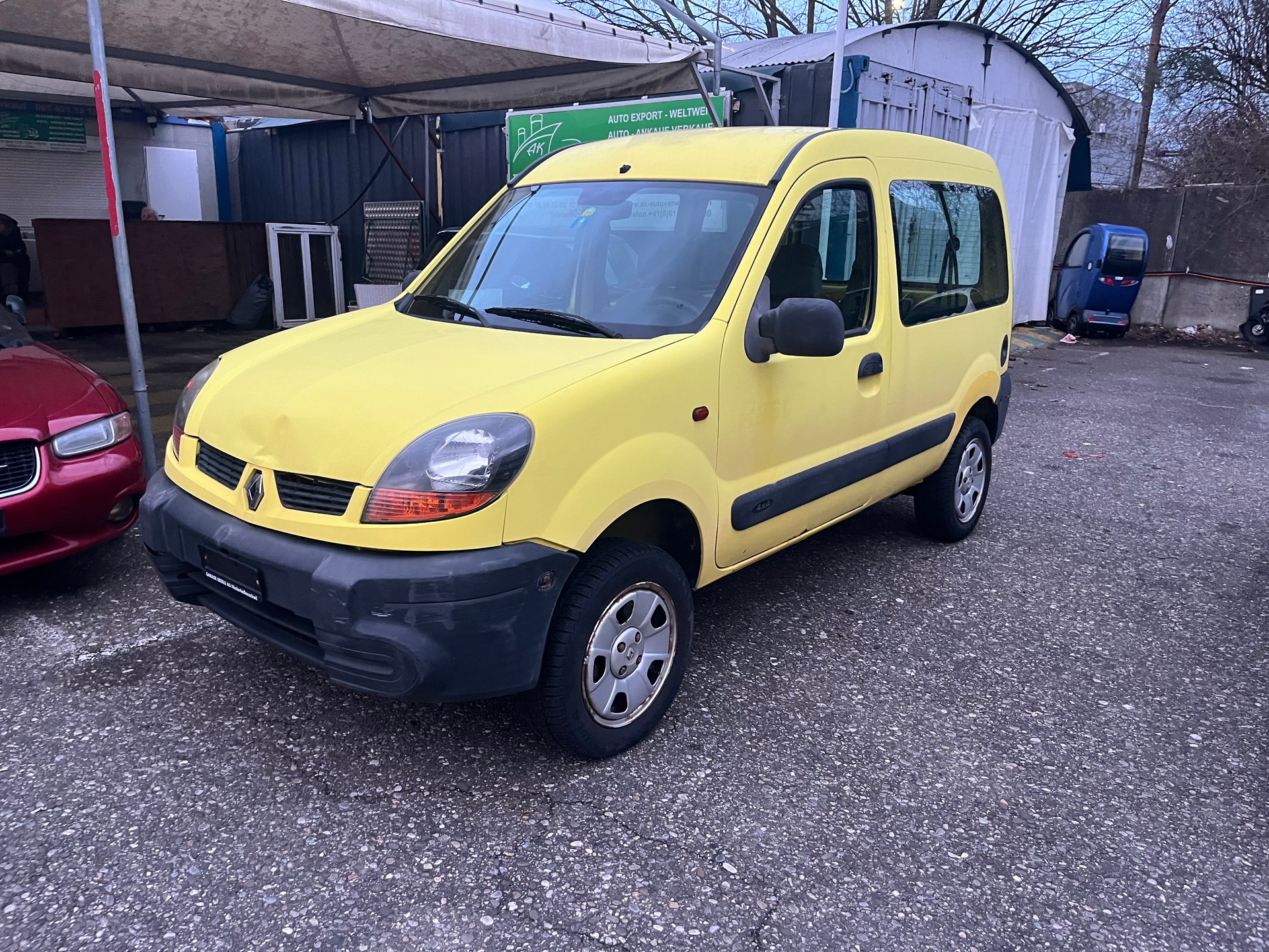 RENAULT Kangoo 1.6 16V Privilège 4x4-image-1