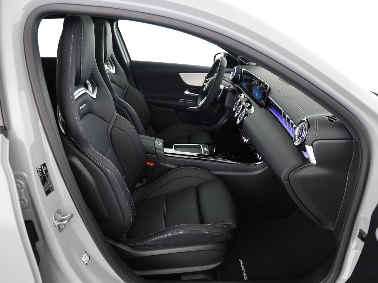 MERCEDES-BENZ A AMG 45 S 4Matic+ 8G-DCT-image-11