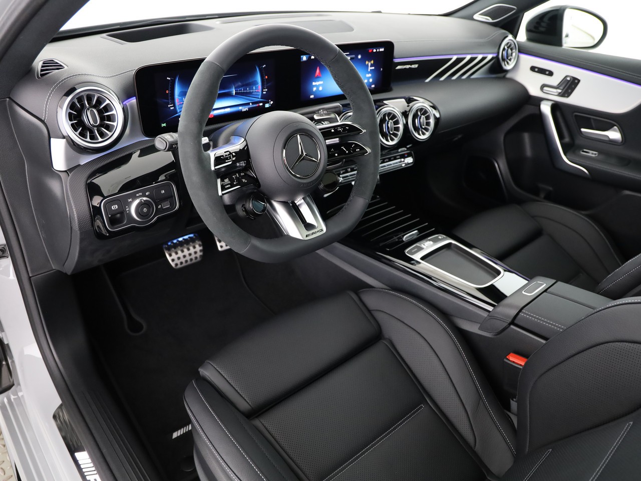 MERCEDES-BENZ A AMG 45 S 4Matic+ 8G-DCT-image-6
