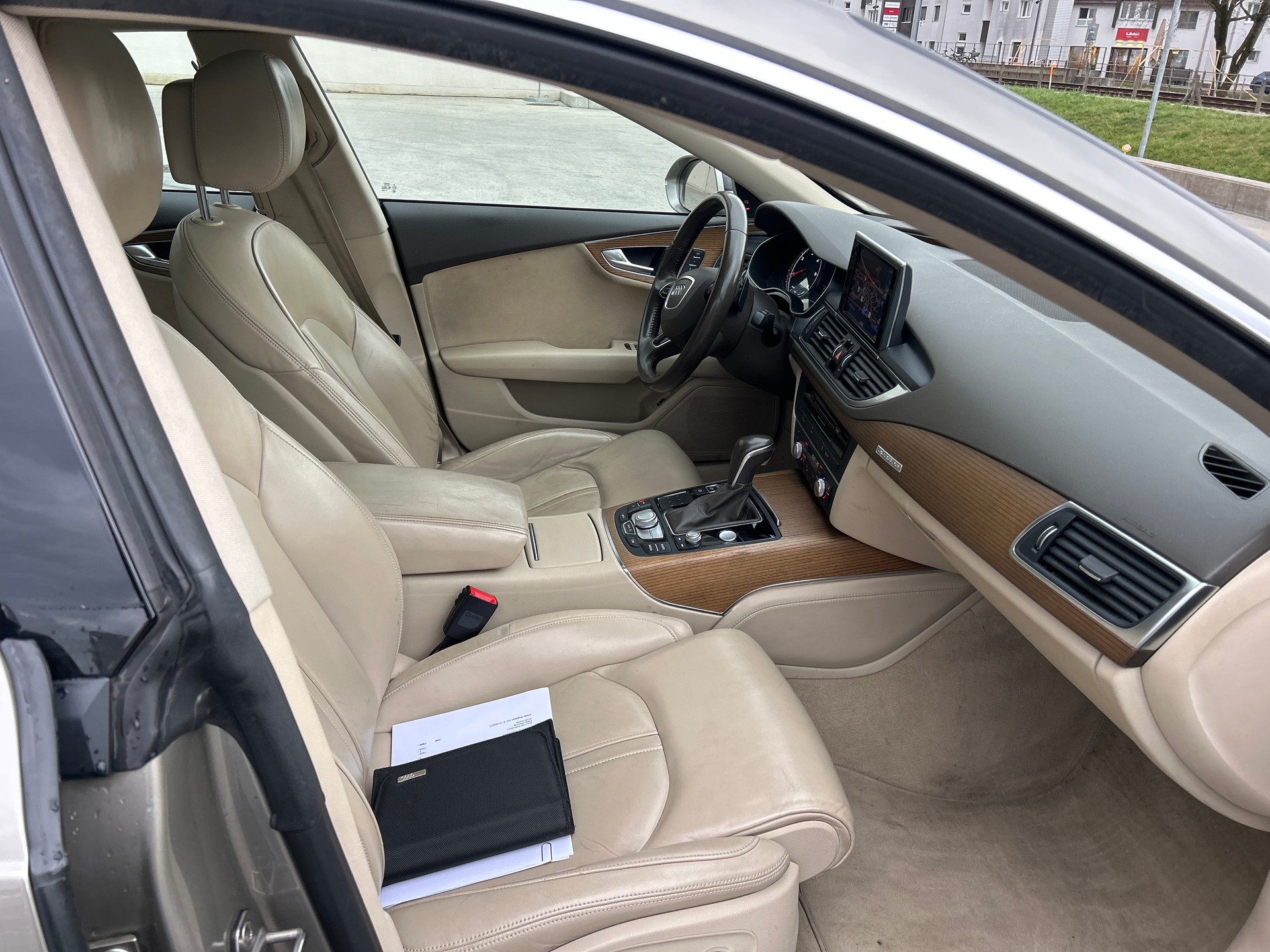 AUDI A7 Sportback 3.0 TDI quattro S-tronic-image-8