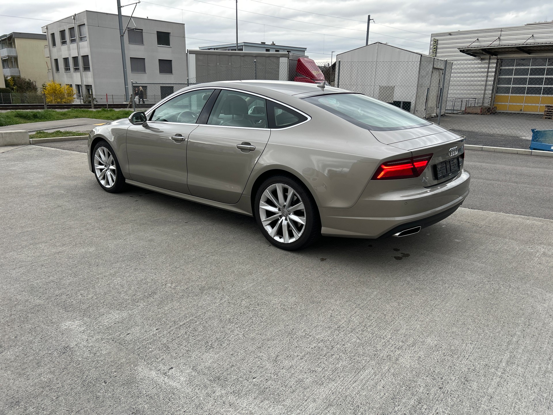 AUDI A7 Sportback 3.0 TDI quattro S-tronic-image-2