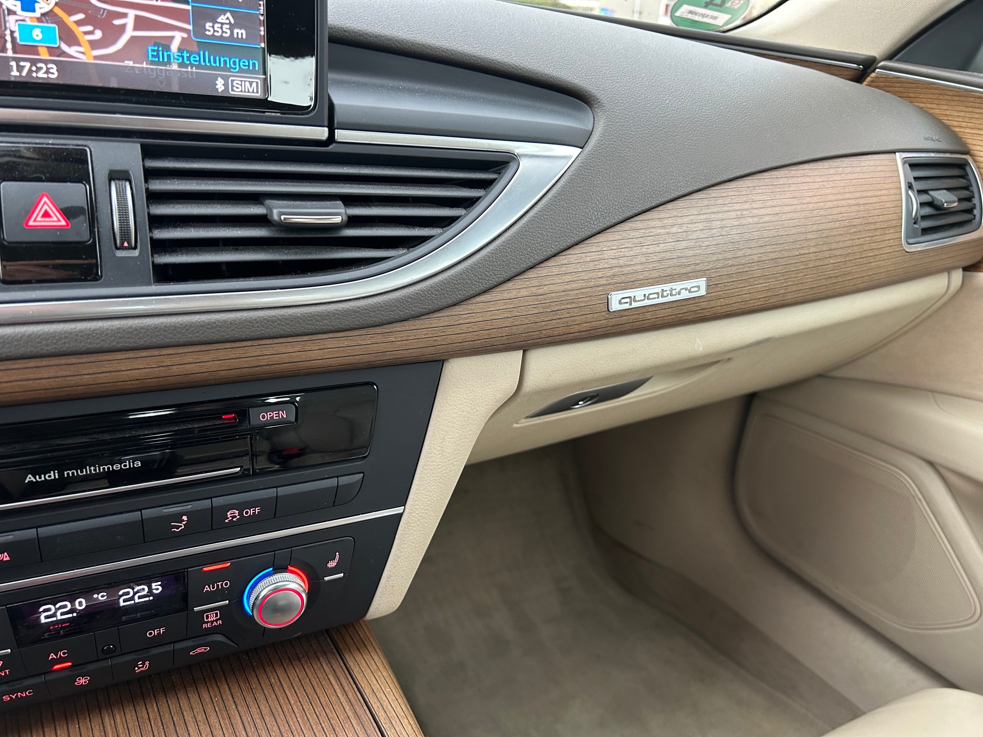 AUDI A7 Sportback 3.0 TDI quattro S-tronic-image-13