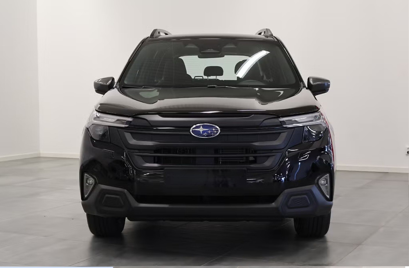 SUBARU Forester 2.0i e-Boxer Advantage Lineartronic-image-1