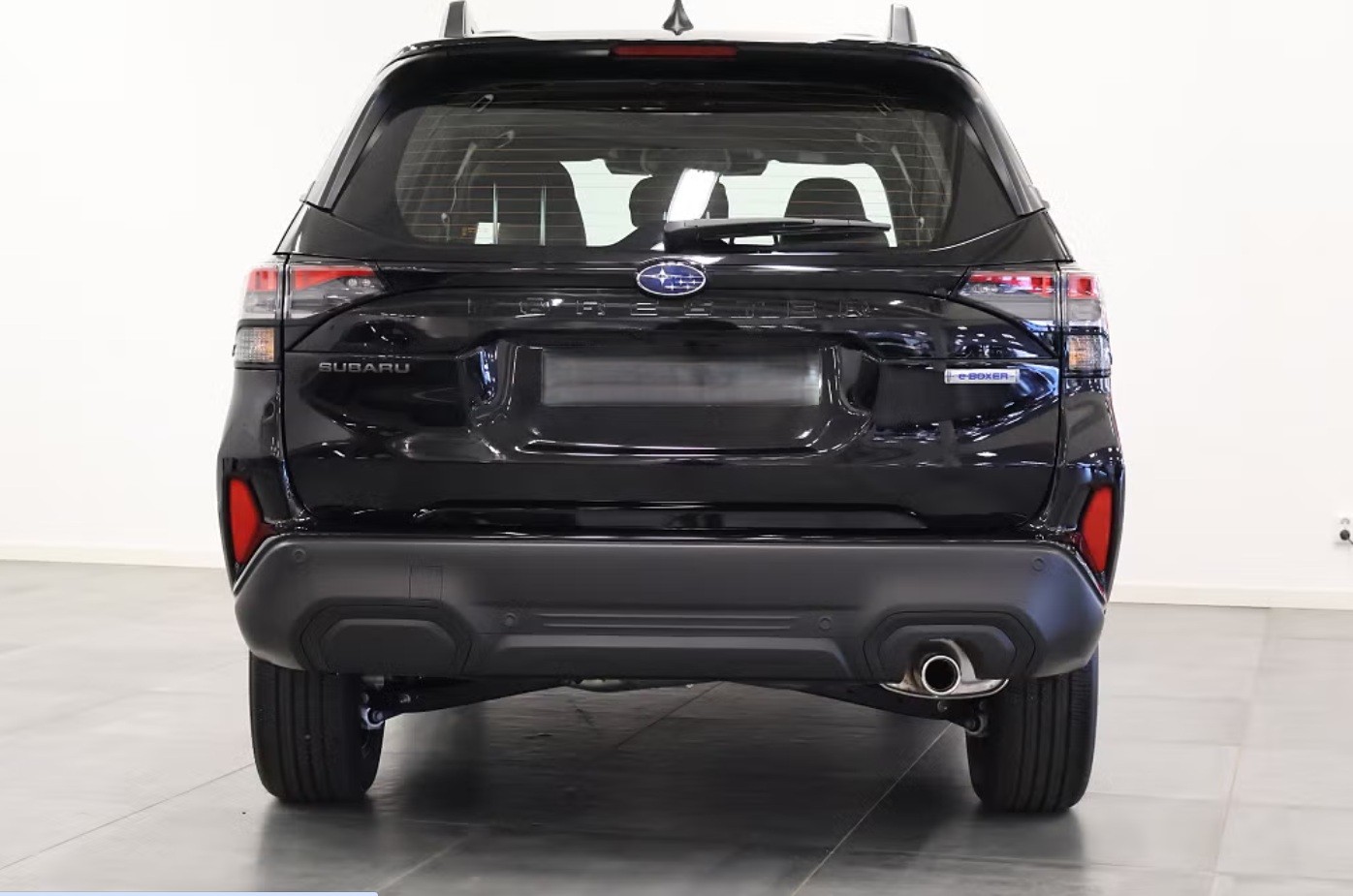 SUBARU Forester 2.0i e-Boxer Advantage Lineartronic-image-3