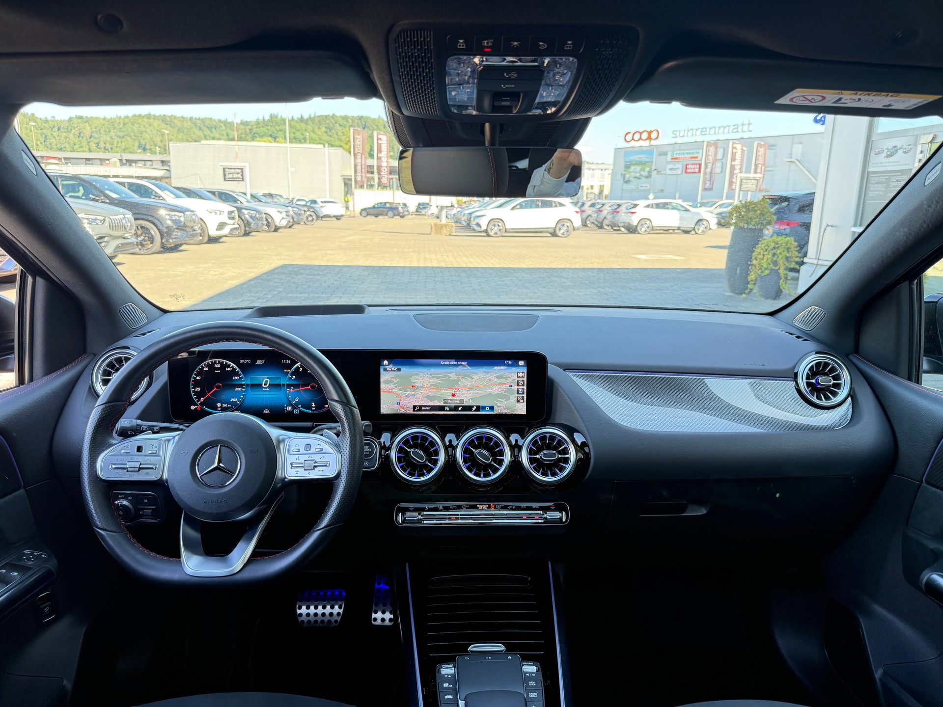 MERCEDES-BENZ B 200 AMG Line 7G-DCT-image-4