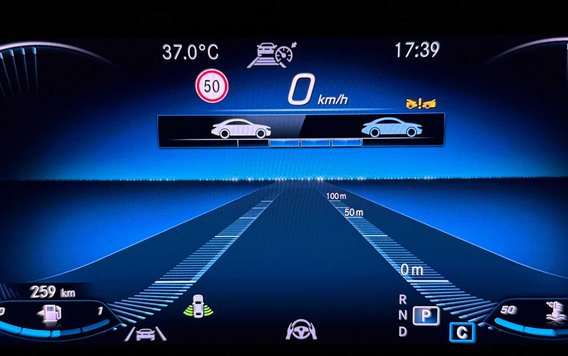 MERCEDES-BENZ B 200 AMG Line 7G-DCT-image-7